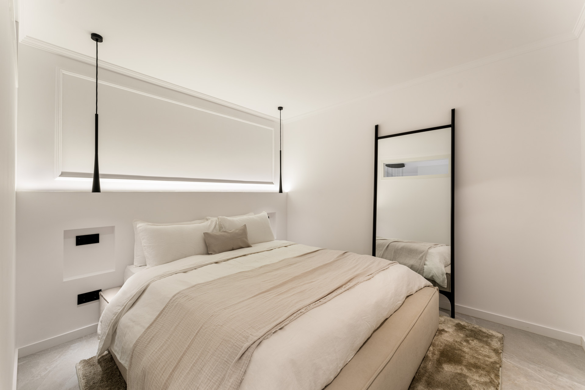  Image of Duplex - 3 Bedrooms - 3 Bathrooms for sale in Malaga-Benahavis-Spain, Image 23