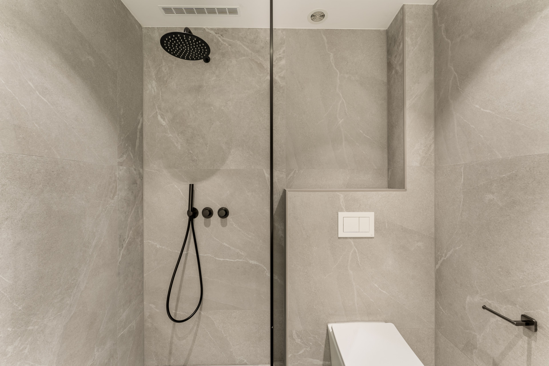  Image of Duplex - 3 Bedrooms - 3 Bathrooms for sale in Malaga-Benahavis-Spain, Image 25