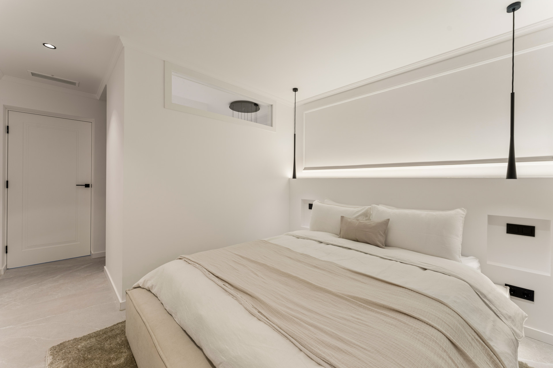  Image of Duplex - 3 Bedrooms - 3 Bathrooms for sale in Malaga-Benahavis-Spain, Image 26