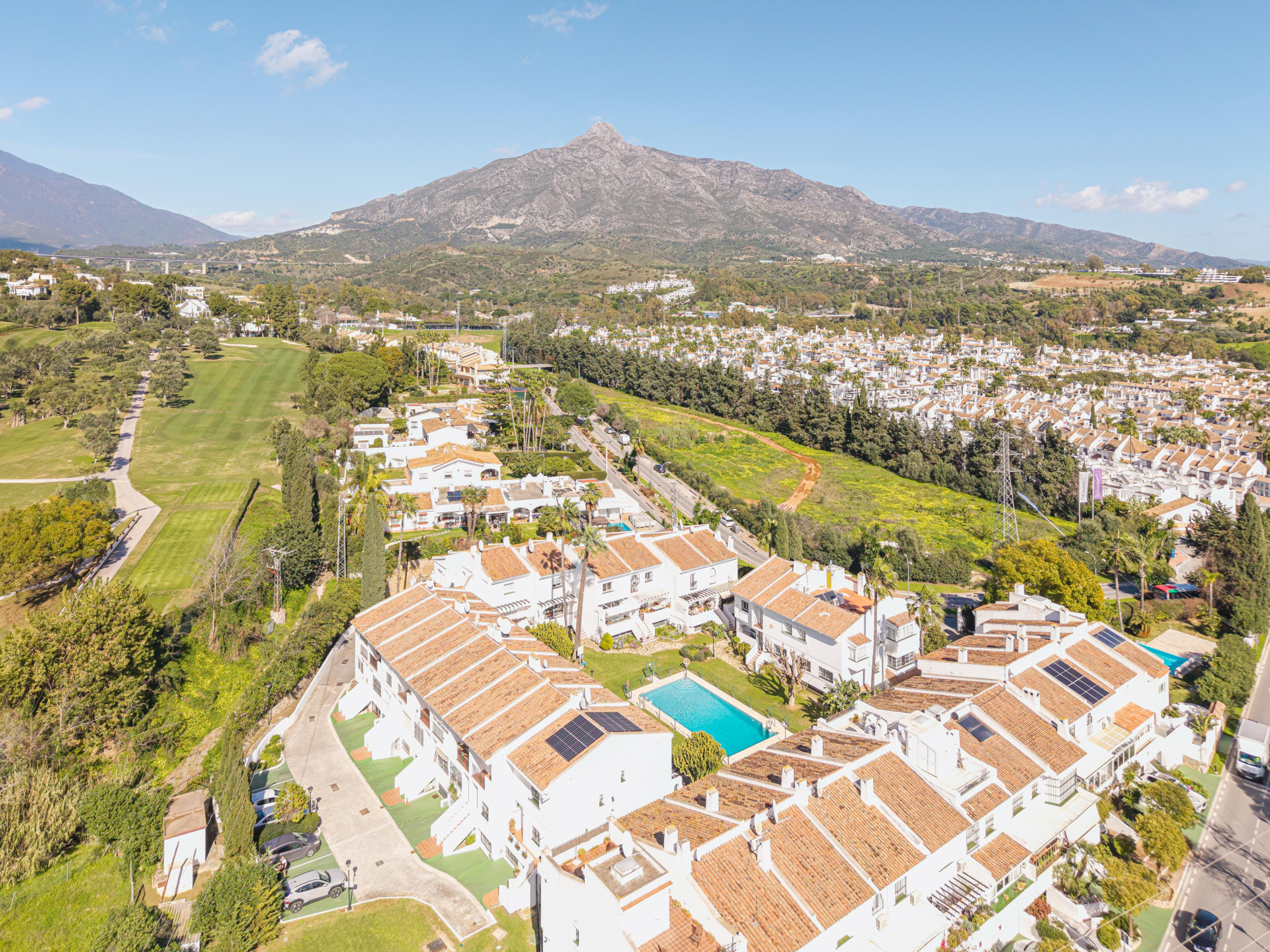  Image of Town House - 4 Bedrooms - 4 Bathrooms for sale in Malaga-Marbella-Spain, Image 24