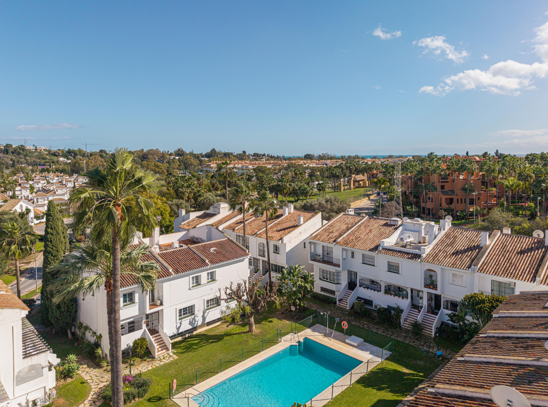  Image of Town House - 4 Bedrooms - 4 Bathrooms for sale in Malaga-Marbella-Spain, Image 23