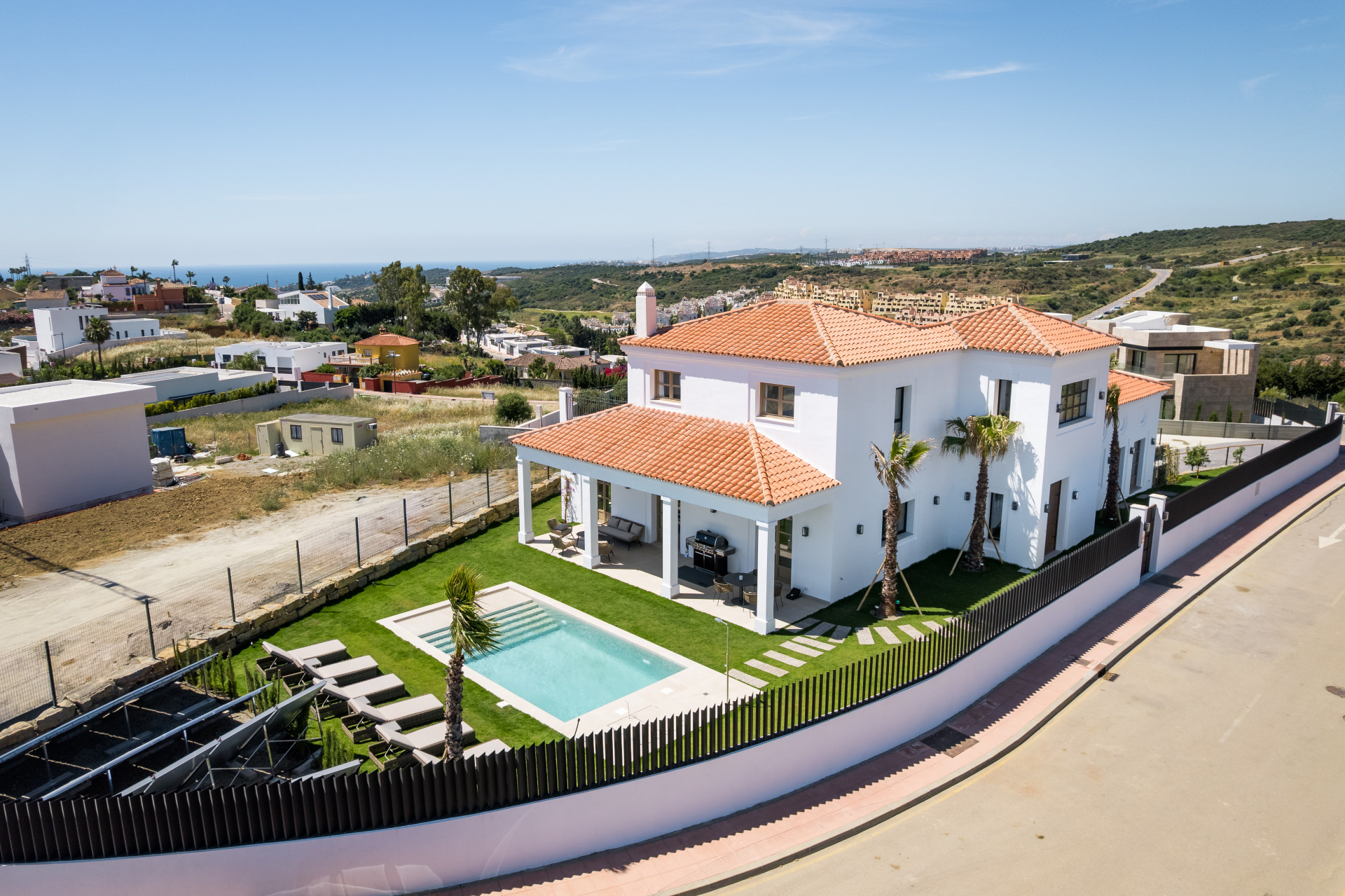  Image of Villa - 4 Bedrooms - 4 Bathrooms for sale in Malaga-Estepona-Spain, Image 39