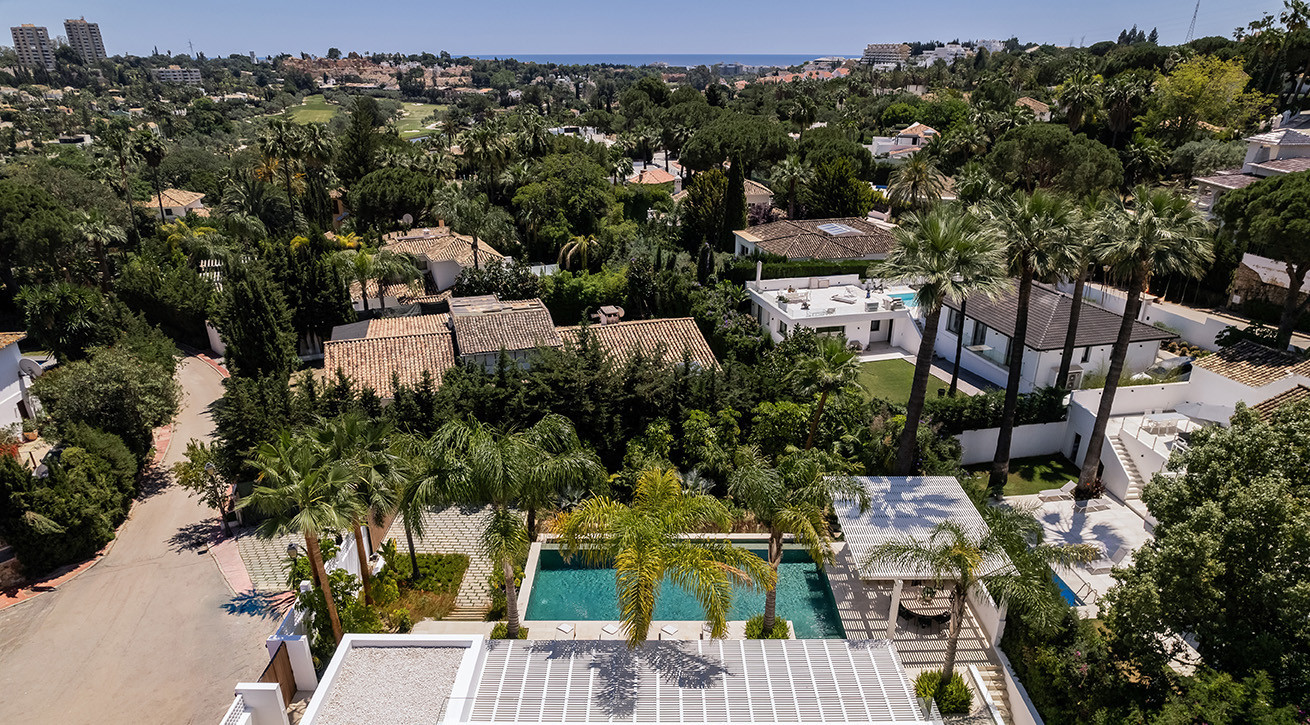  Image of Villa - 4 Bedrooms - 5 Bathrooms for sale in Malaga-Marbella-Spain, Image 55