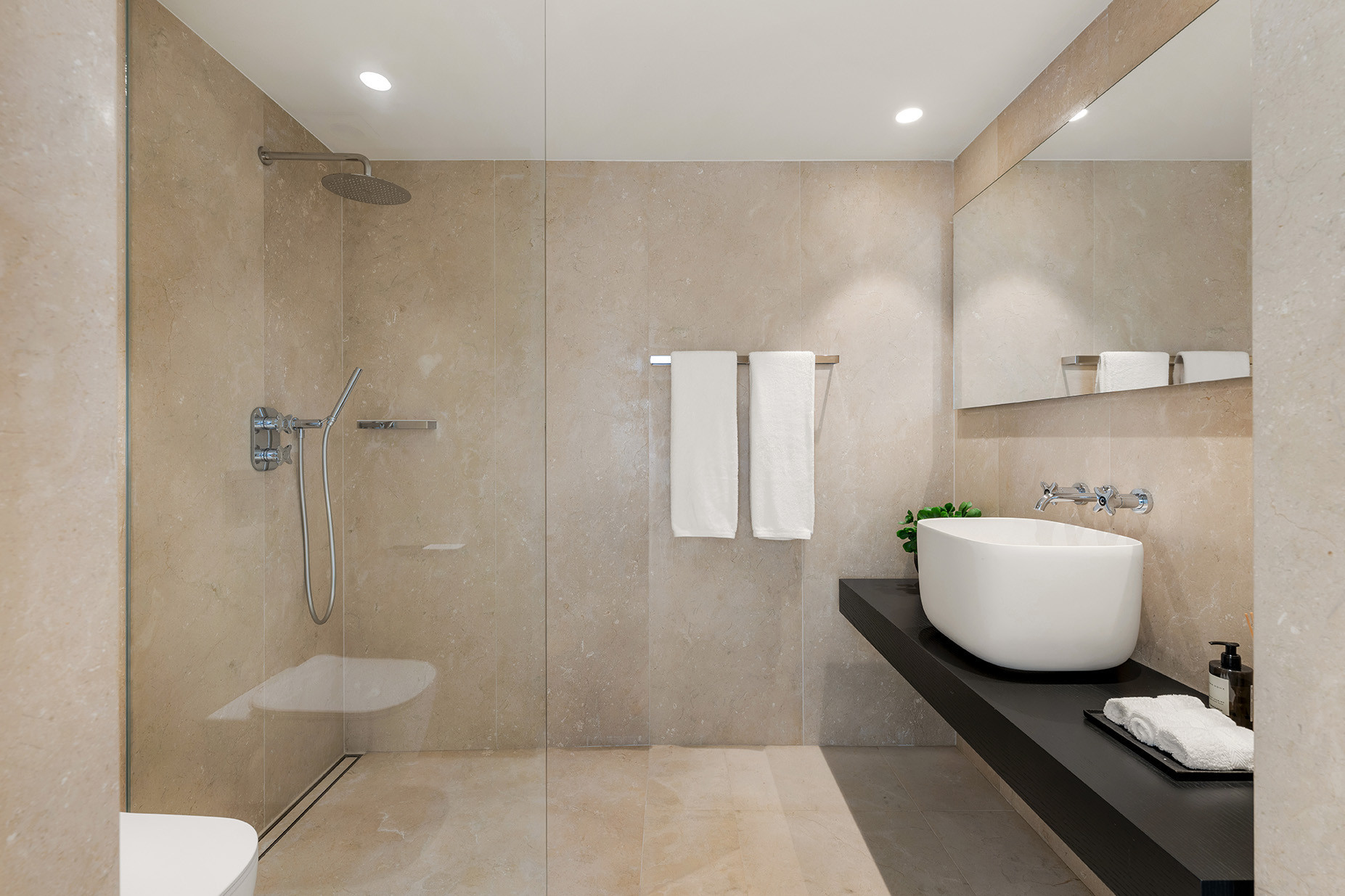  Image of Villa - 4 Bedrooms - 5 Bathrooms for sale in Malaga-Marbella-Spain, Image 22