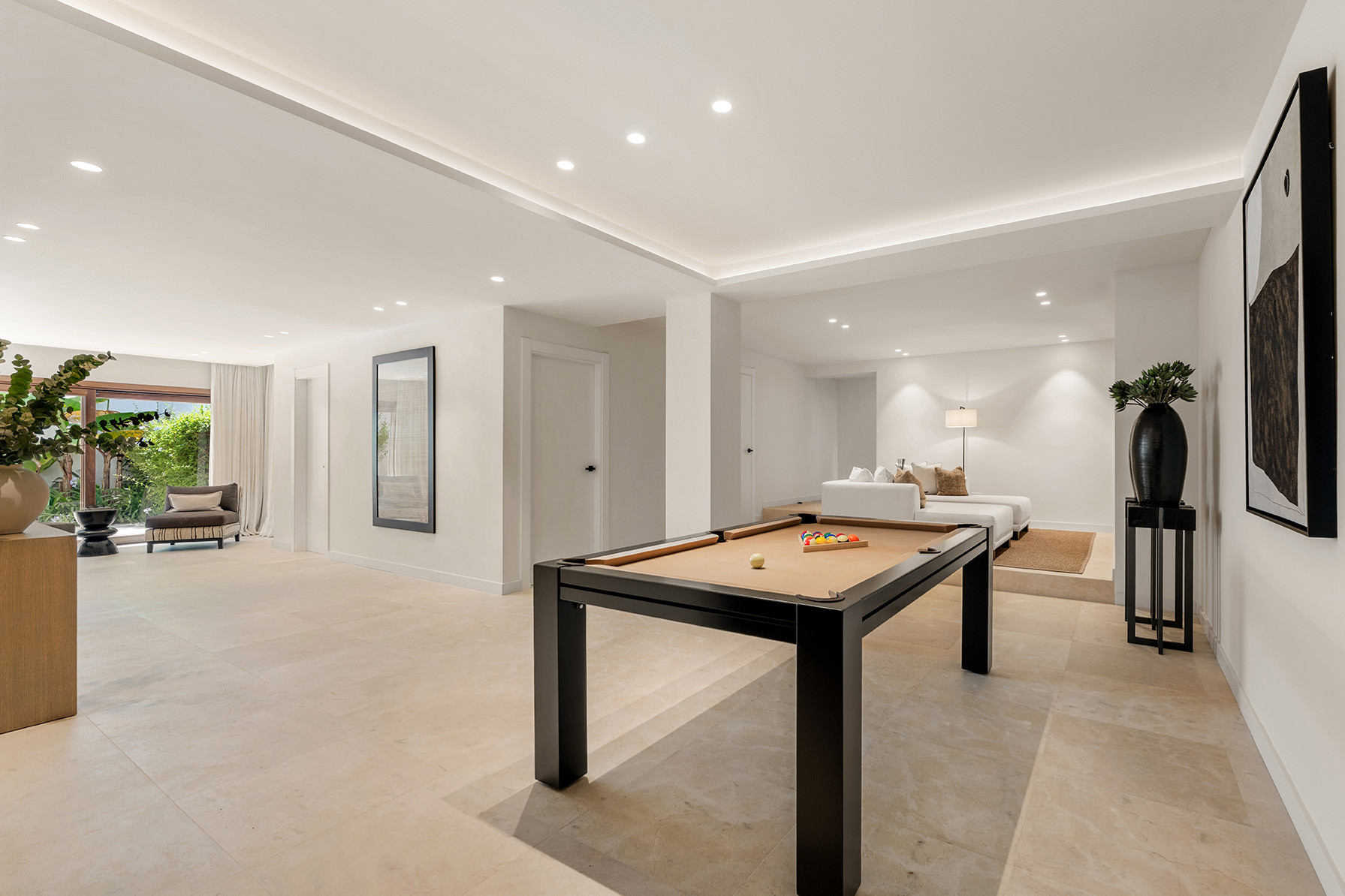  Image of Villa - 4 Bedrooms - 5 Bathrooms for sale in Malaga-Marbella-Spain, Image 27