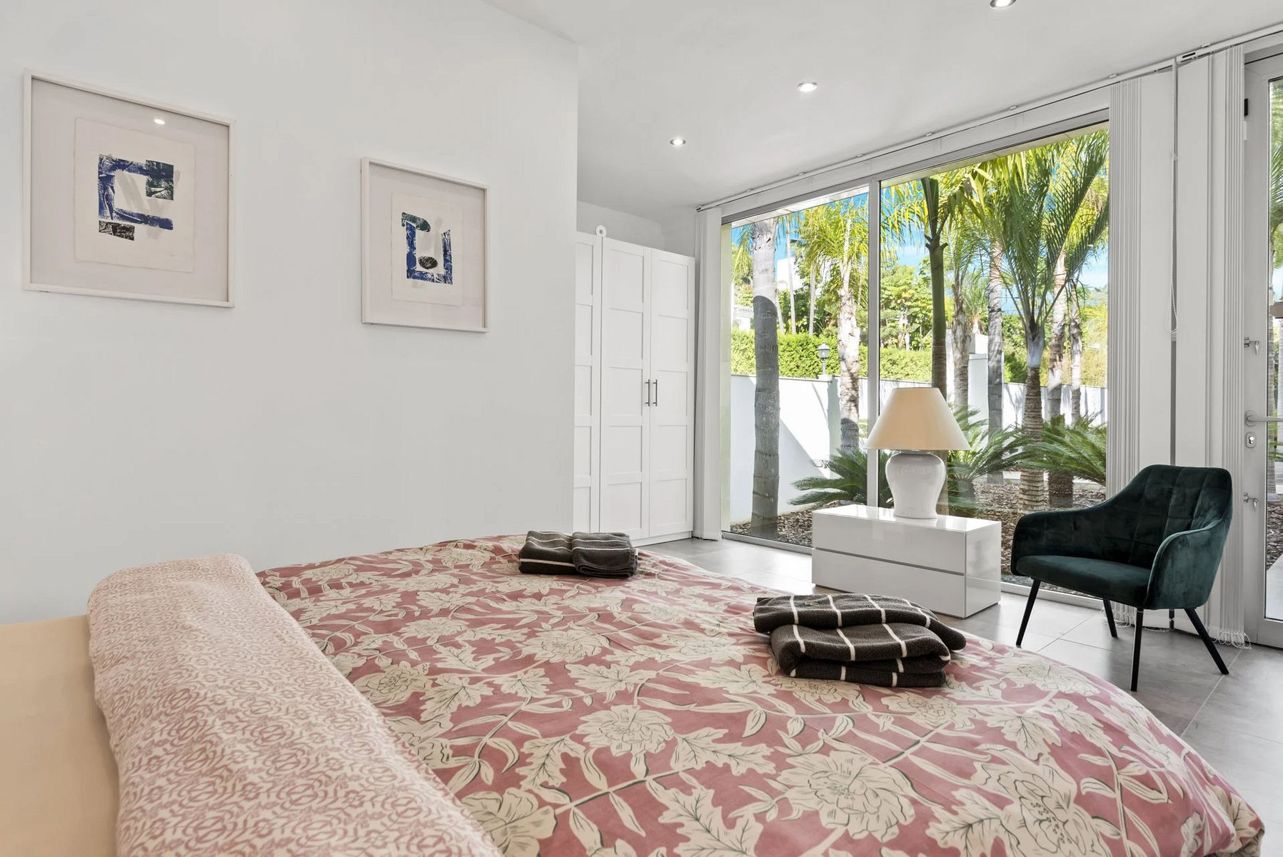  Image of Villa - 3 Bedrooms - 3 Bathrooms for sale in Malaga-Benahavis-Spain, Image 22