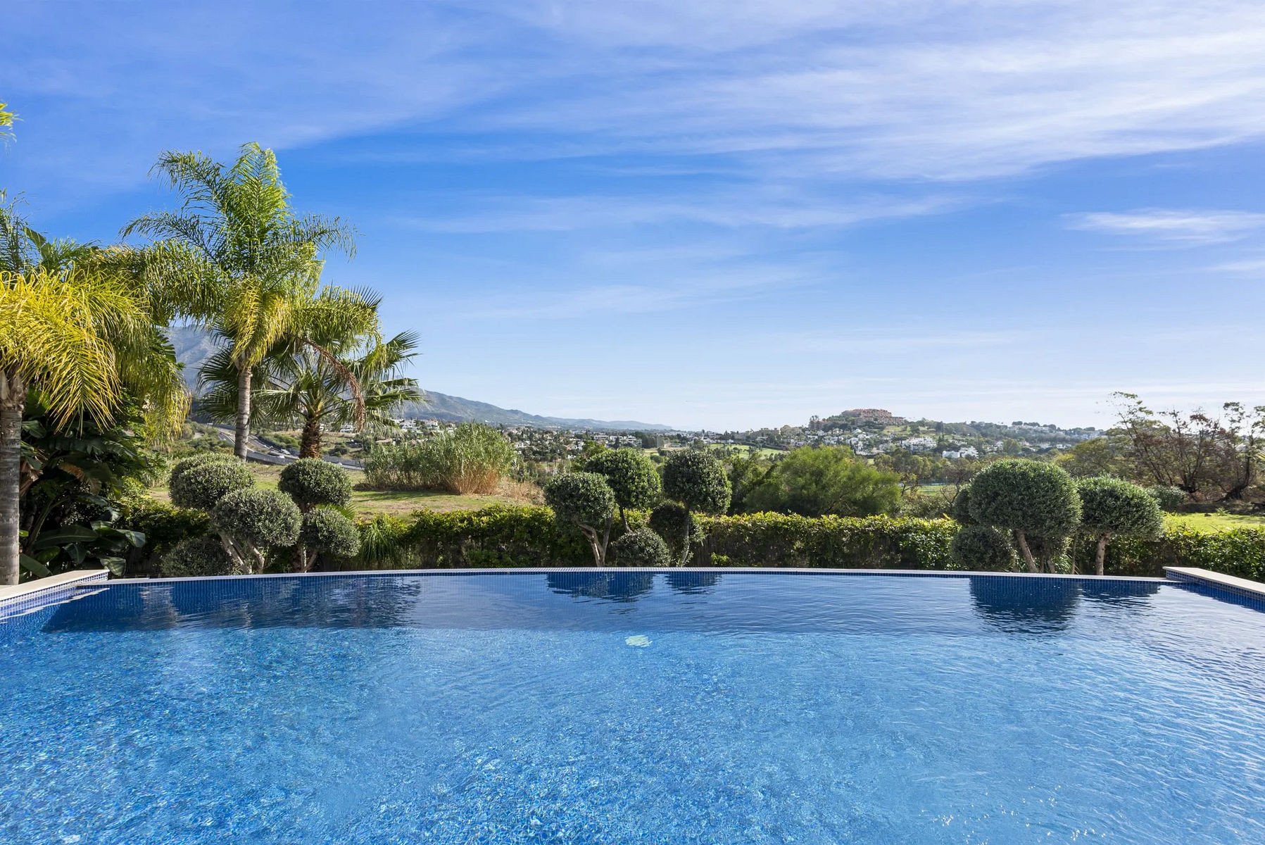  Image of Villa - 3 Bedrooms - 3 Bathrooms for sale in Malaga-Benahavis-Spain, Image 32
