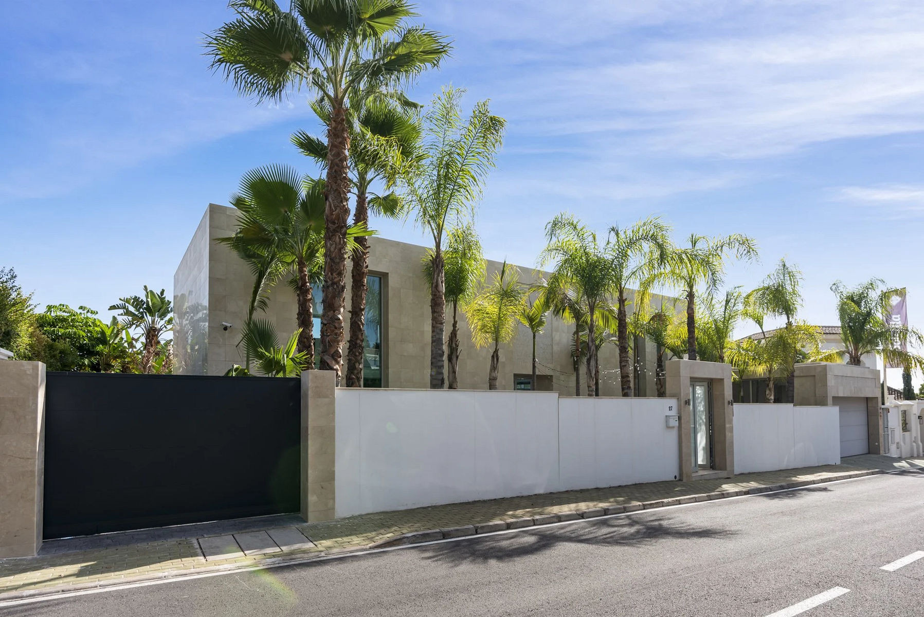  Image of Villa - 3 Bedrooms - 3 Bathrooms for sale in Malaga-Benahavis-Spain, Image 46