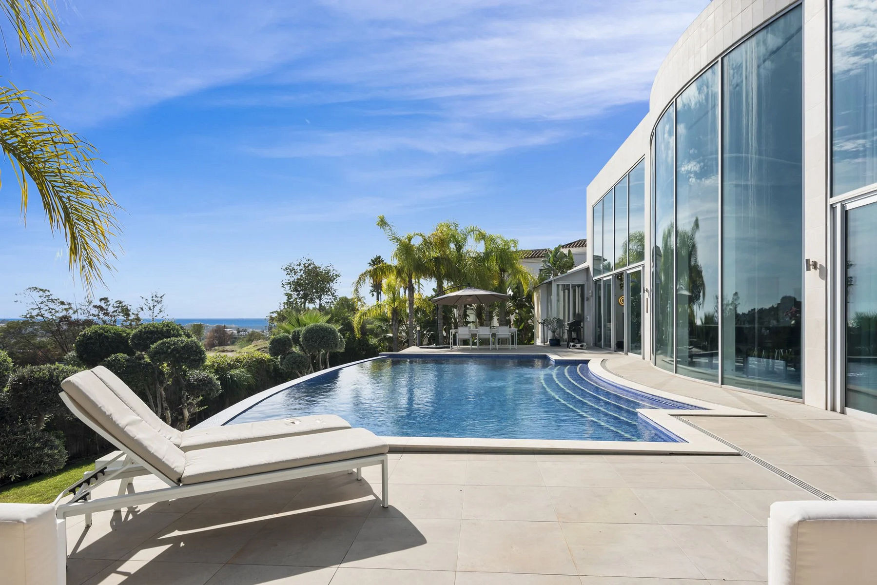 Image of Villa - 3 Bedrooms - 3 Bathrooms for Sale in Malaga-Benahavis-Spain, Image 1
