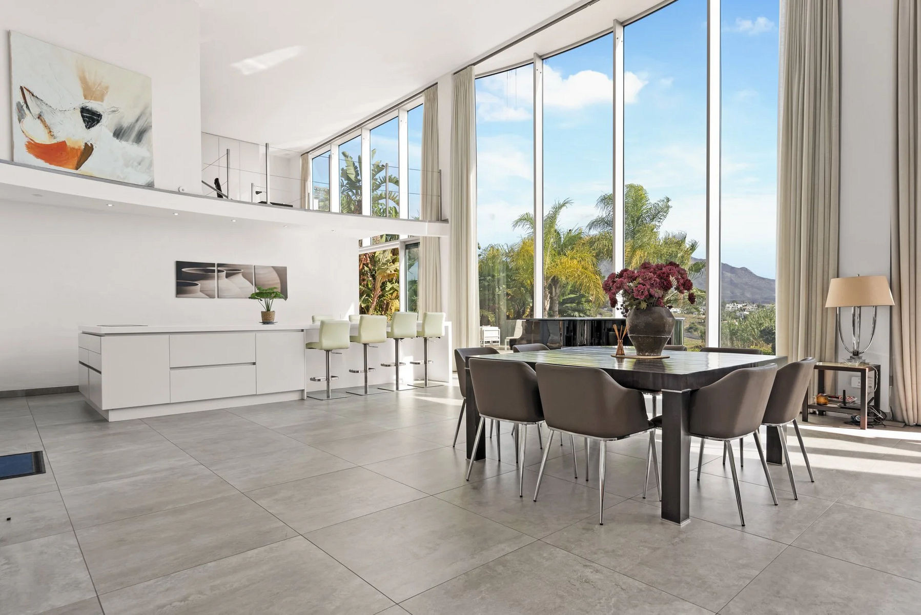  Image of Villa - 3 Bedrooms - 3 Bathrooms for sale in Malaga-Benahavis-Spain, Image 9