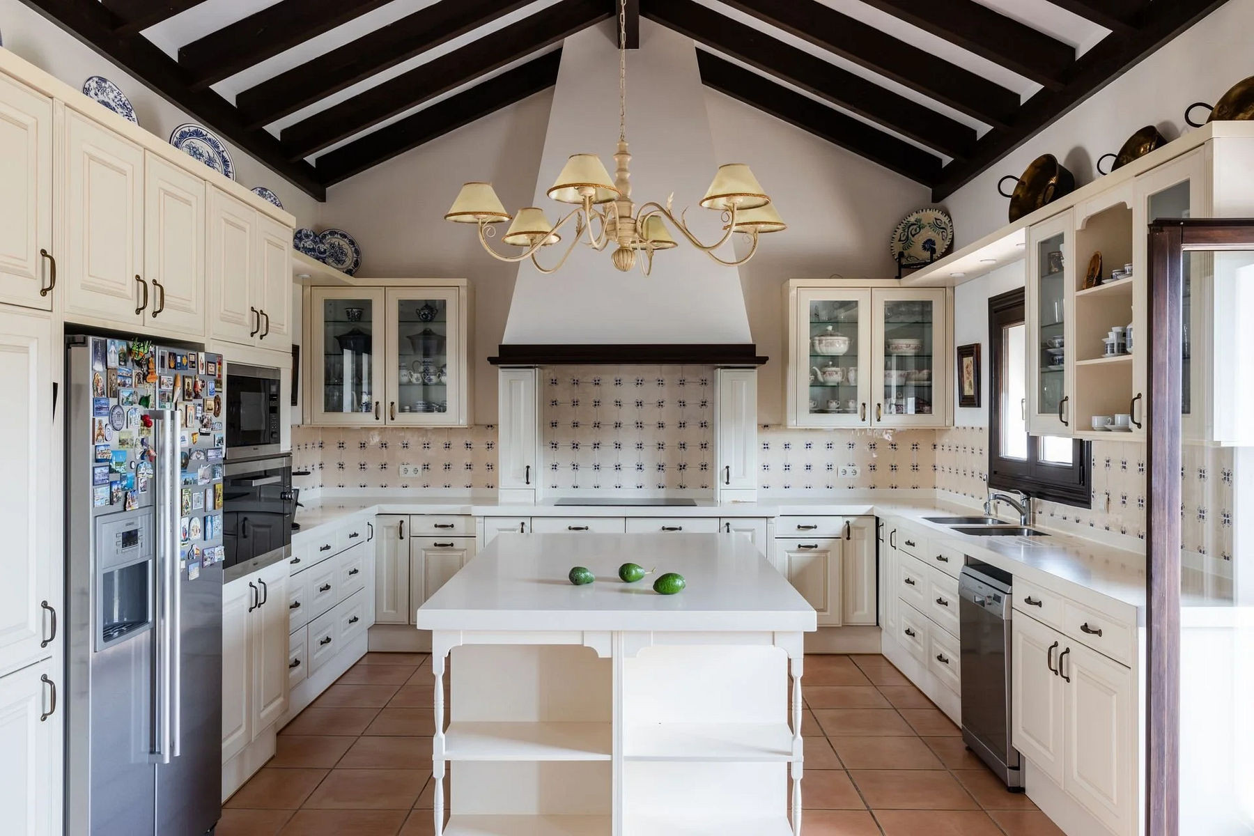 Image of Villa - 5 Bedrooms - 6 Bathrooms for Sale in Malaga-Benahavis-Spain, Image 5