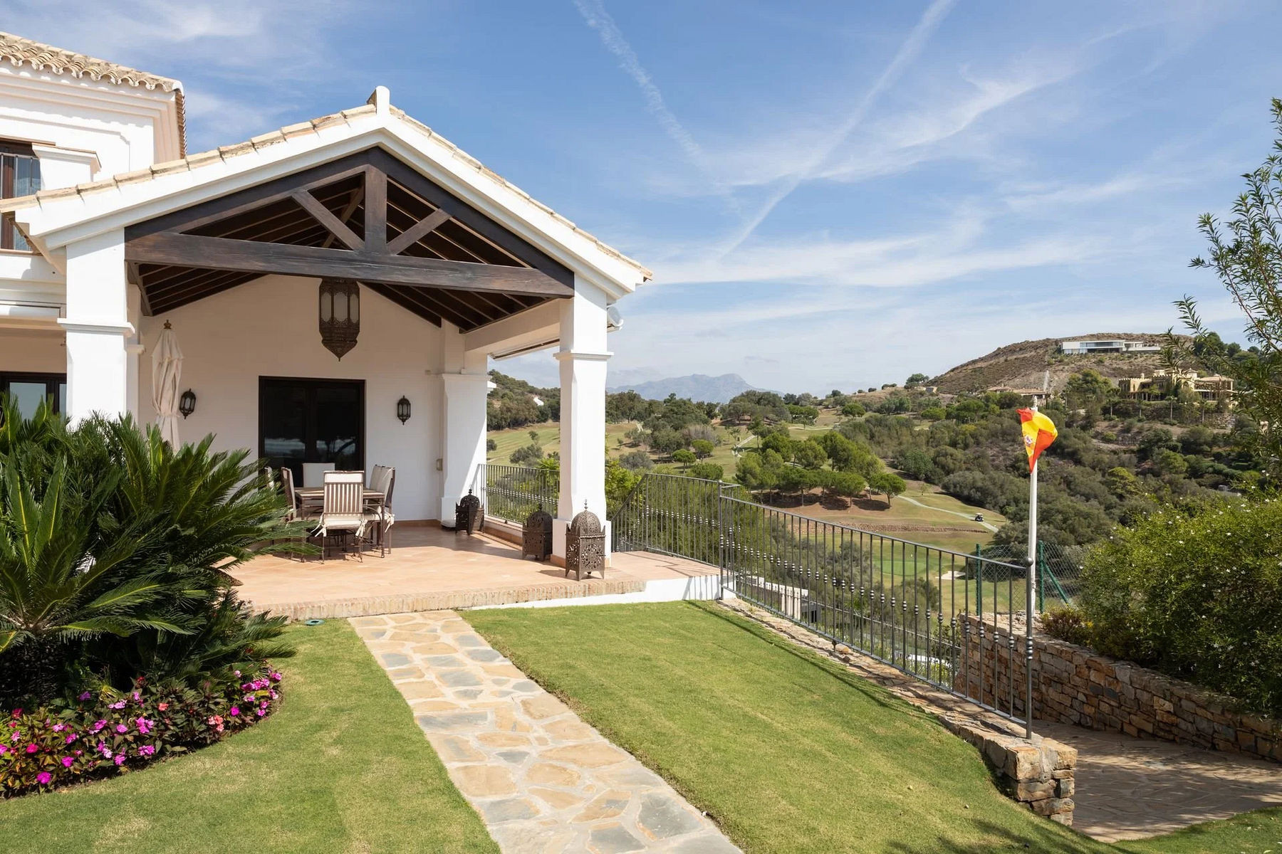  Image of Villa - 5 Bedrooms - 6 Bathrooms for sale in Malaga-Benahavis-Spain, Image 30