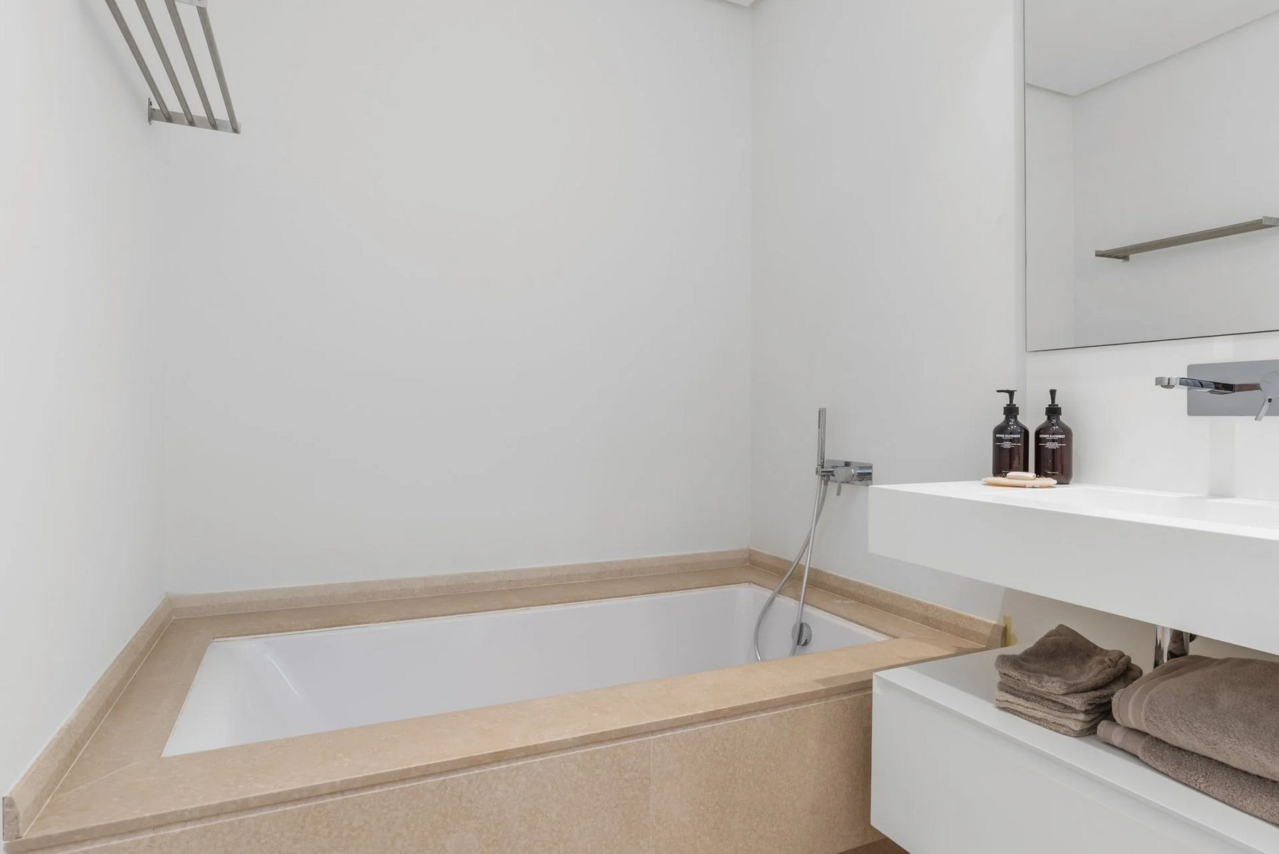  Image of Duplex Penthouse - 3 Bedrooms - 3 Bathrooms for sale in Malaga-Benahavis-Spain, Image 18