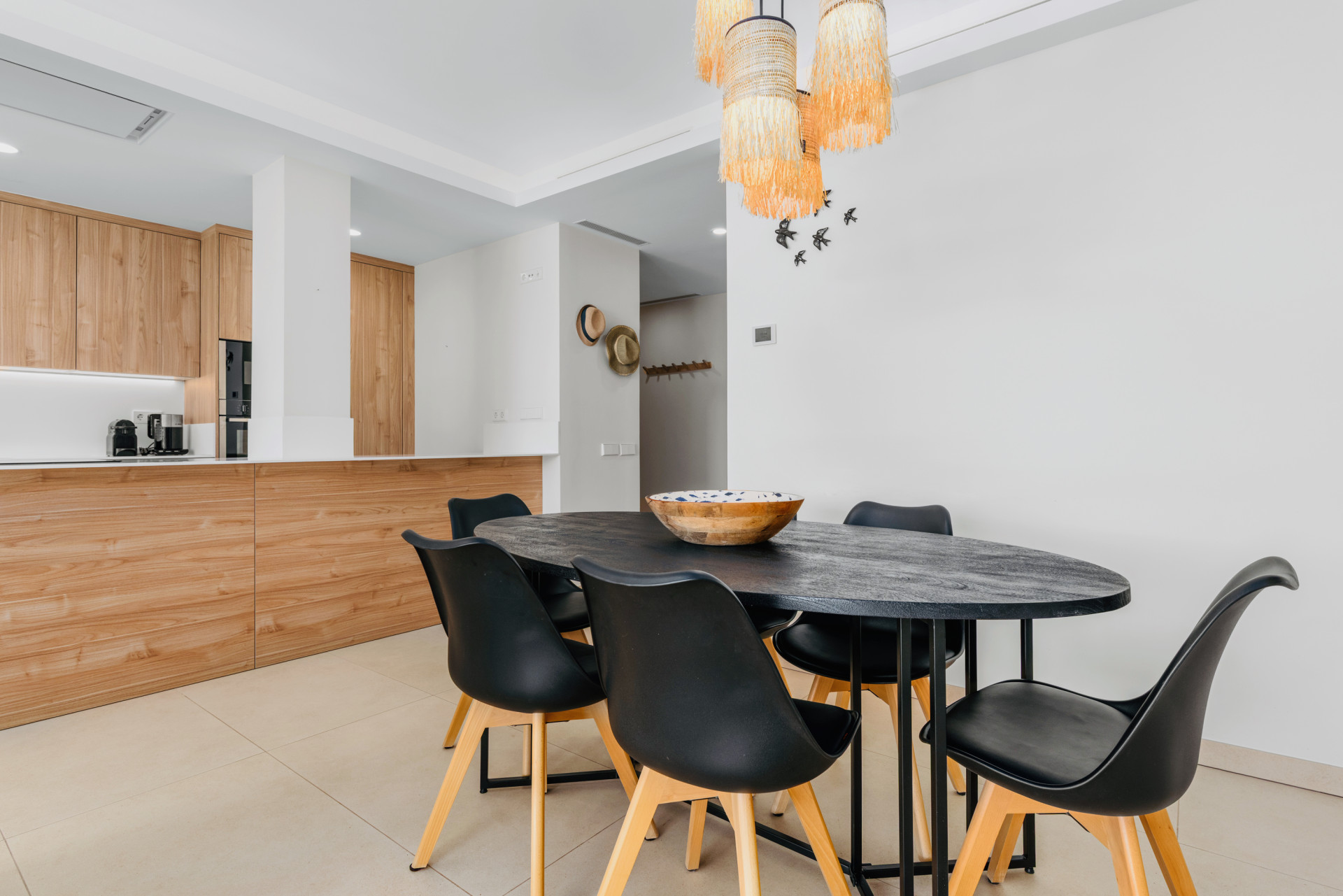 Image of Ground Floor Apartment - 3 Bedrooms - 2 Bathrooms for Sale in Malaga-Benahavis-Spain, Image 5