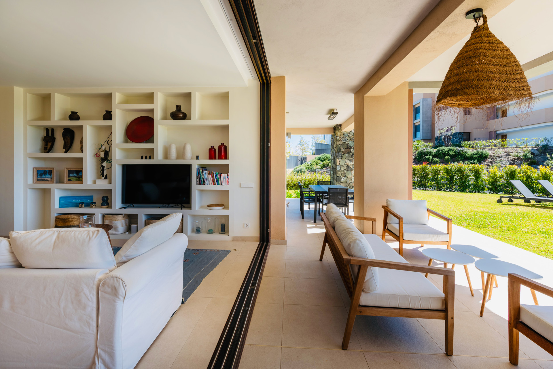 Image of Ground Floor Apartment - 3 Bedrooms - 2 Bathrooms for Sale in Malaga-Benahavis-Spain, Image 3