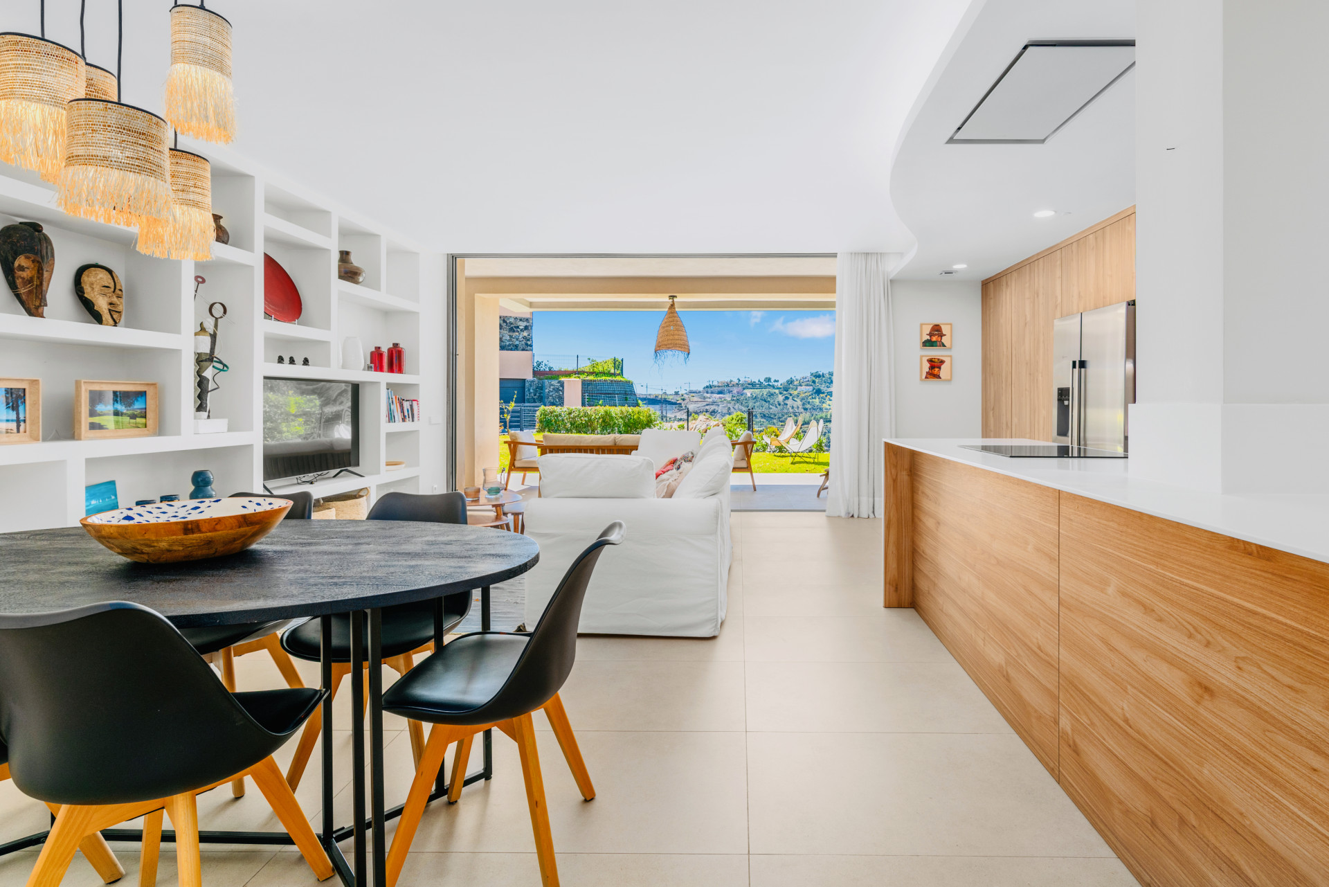 Image of Ground Floor Apartment - 3 Bedrooms - 2 Bathrooms for Sale in Malaga-Benahavis-Spain, Image 4