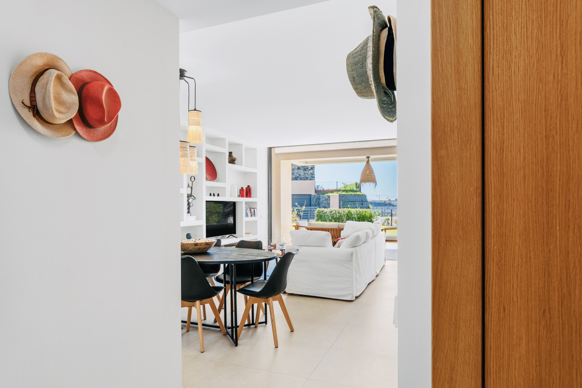  Image of Ground Floor Apartment - 3 Bedrooms - 2 Bathrooms for sale in Malaga-Benahavis-Spain, Image 8