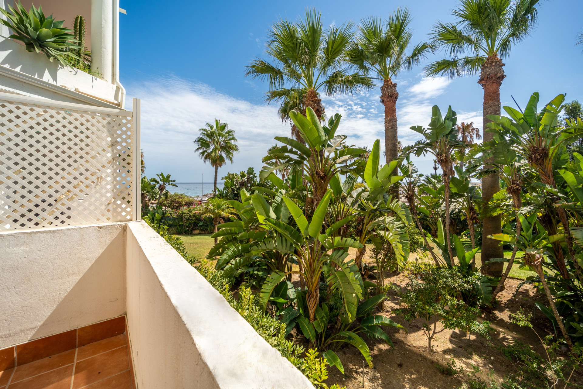 Image of Ground Floor Apartment - 2 Bedrooms - 2 Bathrooms for Sale in Malaga-Marbella-Spain, Image 2