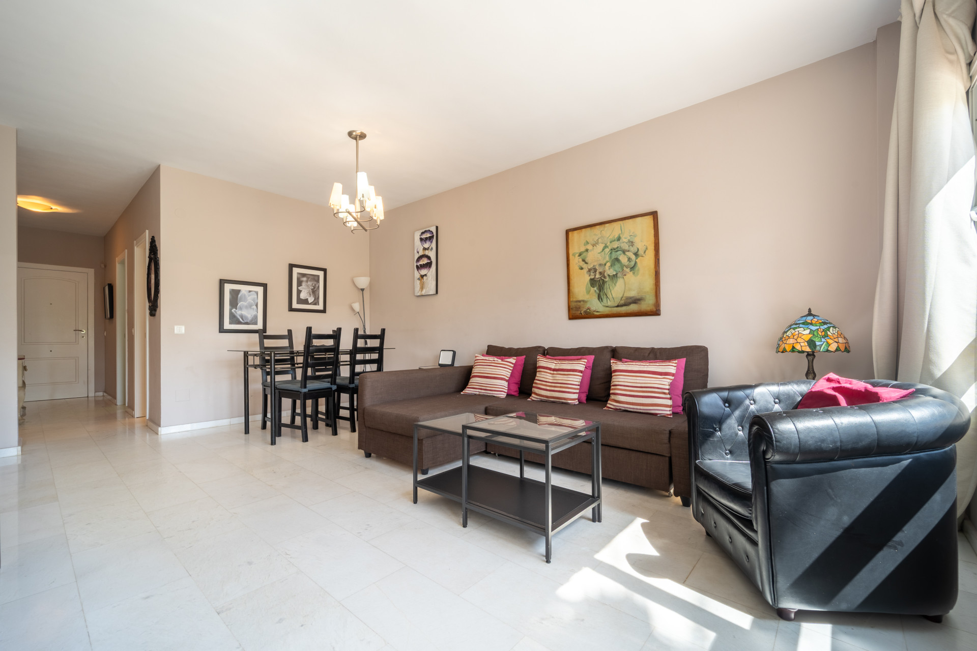  Image of Ground Floor Apartment - 2 Bedrooms - 2 Bathrooms for sale in Malaga-Marbella-Spain, Image 7