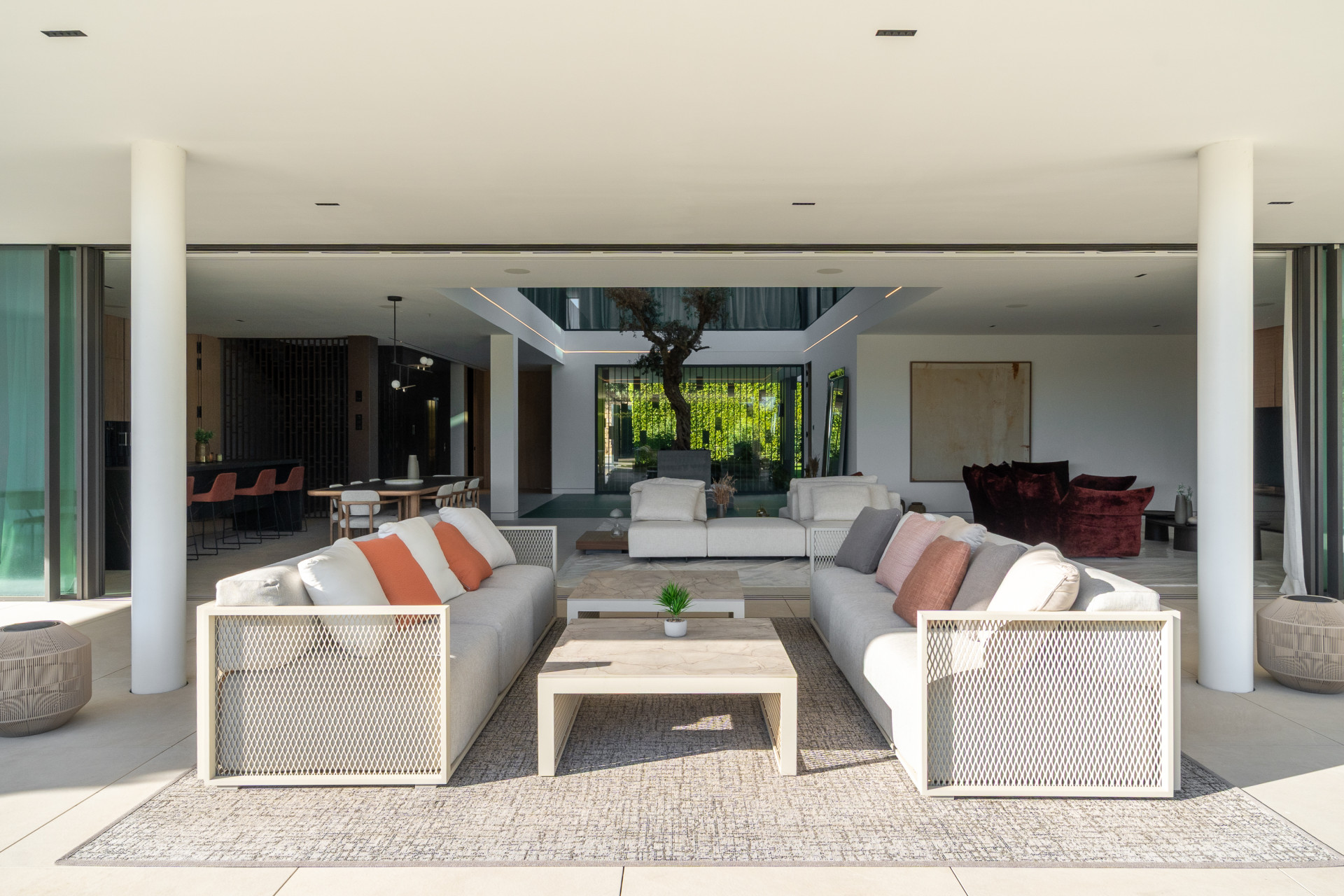 Image of Villa - 5 Bedrooms - 5 Bathrooms for Sale in Malaga-Marbella-Spain, Image 4