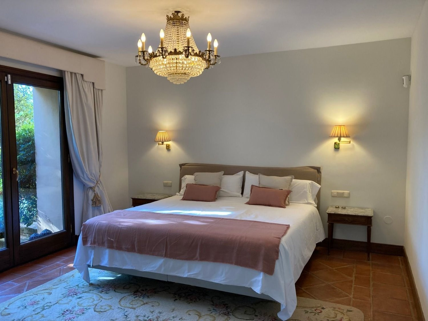  Image of Villa - 5 Bedrooms - 5 Bathrooms for sale in Malaga-Marbella-Spain, Image 25