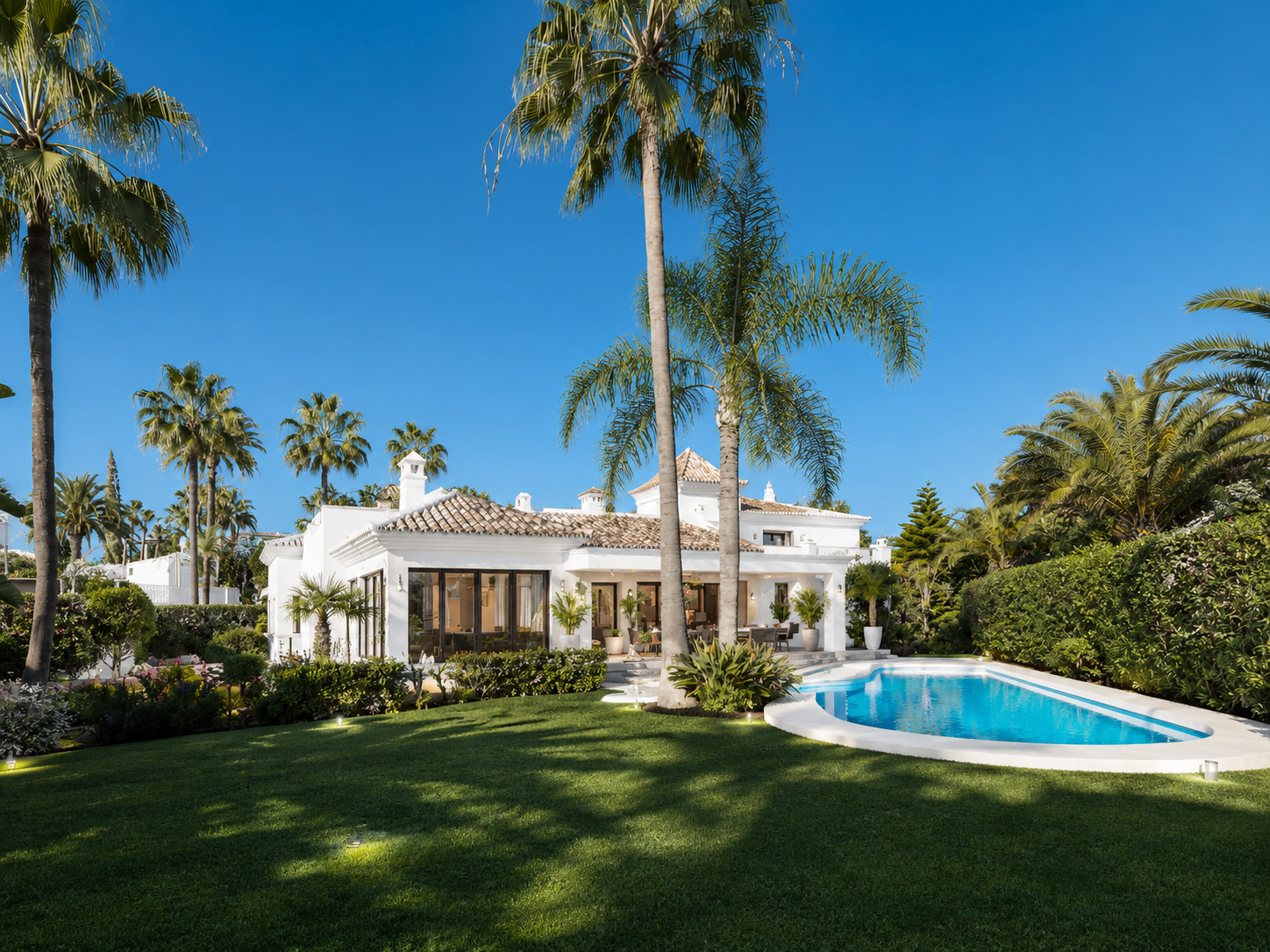 Image of Villa - 5 Bedrooms - 5 Bathrooms for Sale in Malaga-Marbella-Spain, Image 2