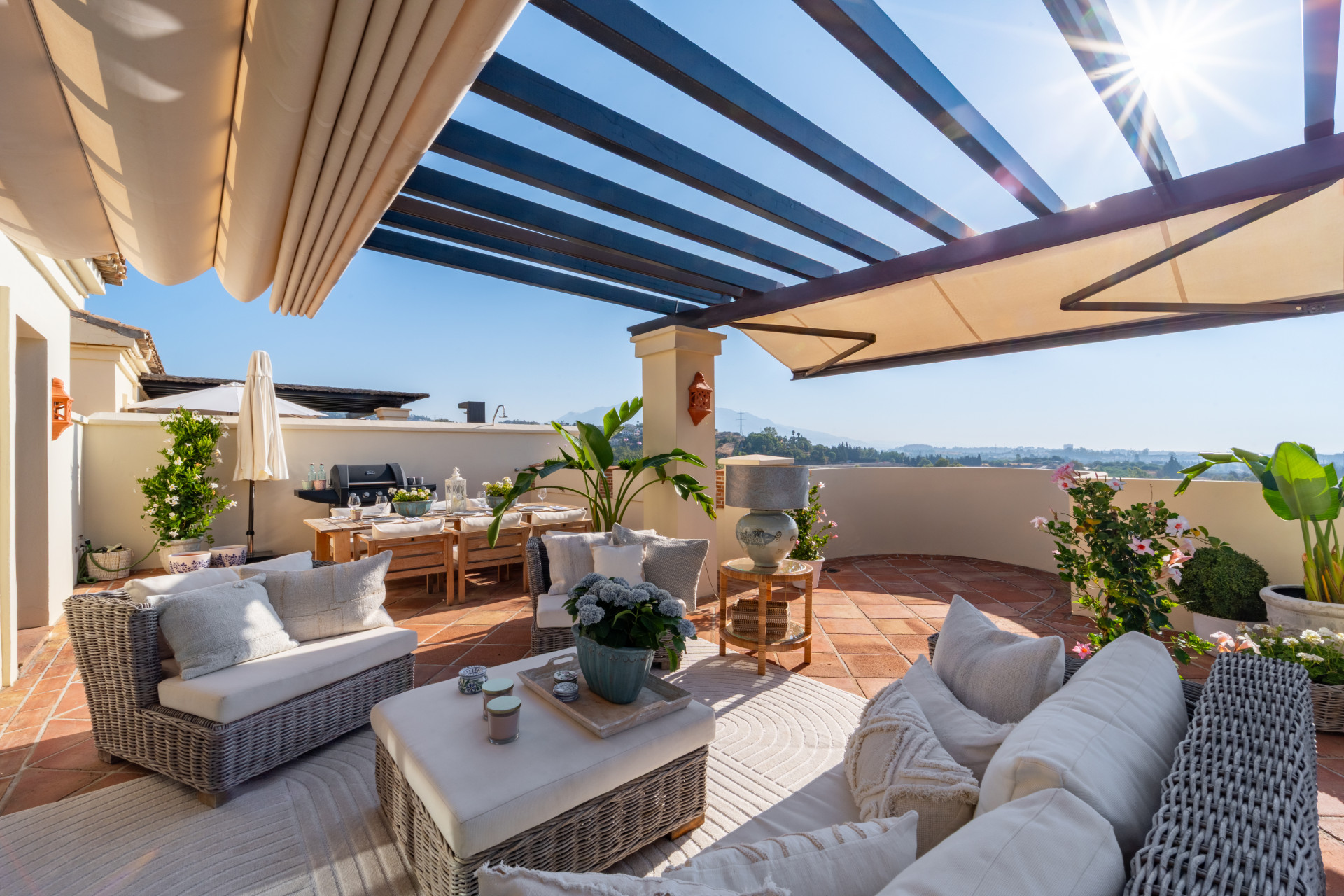 Image of Duplex Penthouse - 3 Bedrooms - 3 Bathrooms for Sale in Malaga-Benahavis-Spain, Image 4
