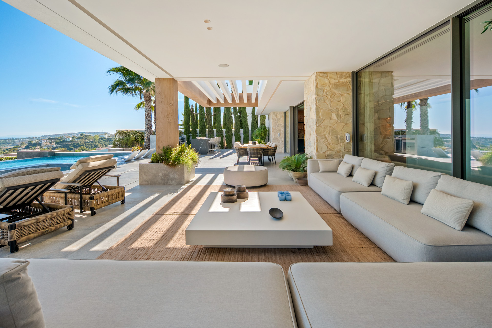 Image of Villa - 6 Bedrooms - 6 Bathrooms for Sale in Malaga-Benahavis-Spain, Image 4