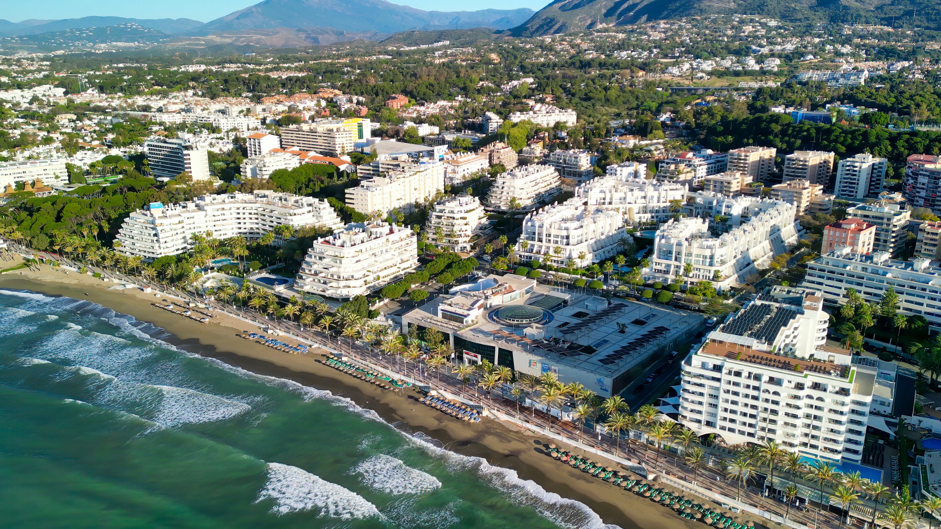 Image of Apartment - 4 Bedrooms - 3 Bathrooms for Sale in Malaga-Marbella-Spain, Image 1