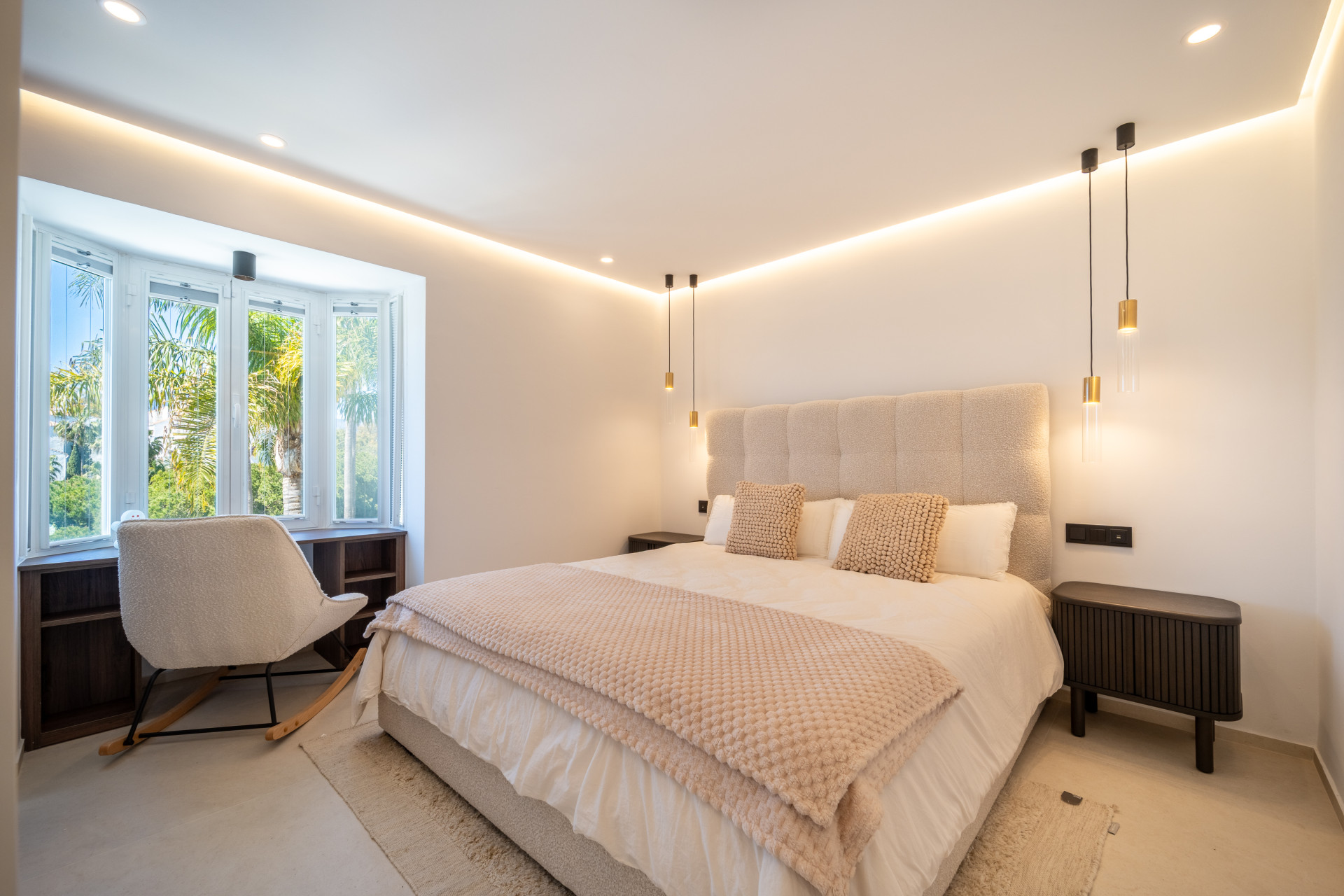  Image of Town House - 3 Bedrooms - 3 Bathrooms for sale in Malaga-Marbella-Spain, Image 7