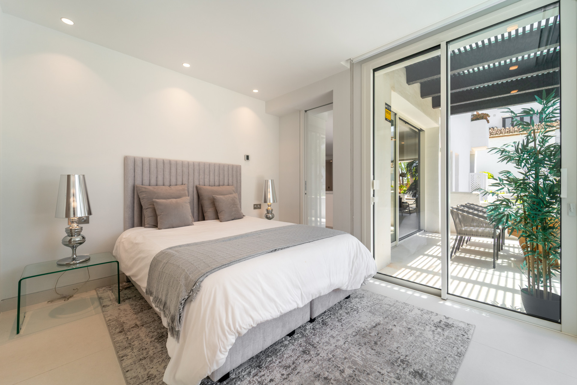  Image of Apartment - 3 Bedrooms - 3 Bathrooms for sale in Malaga-Marbella-Spain, Image 11