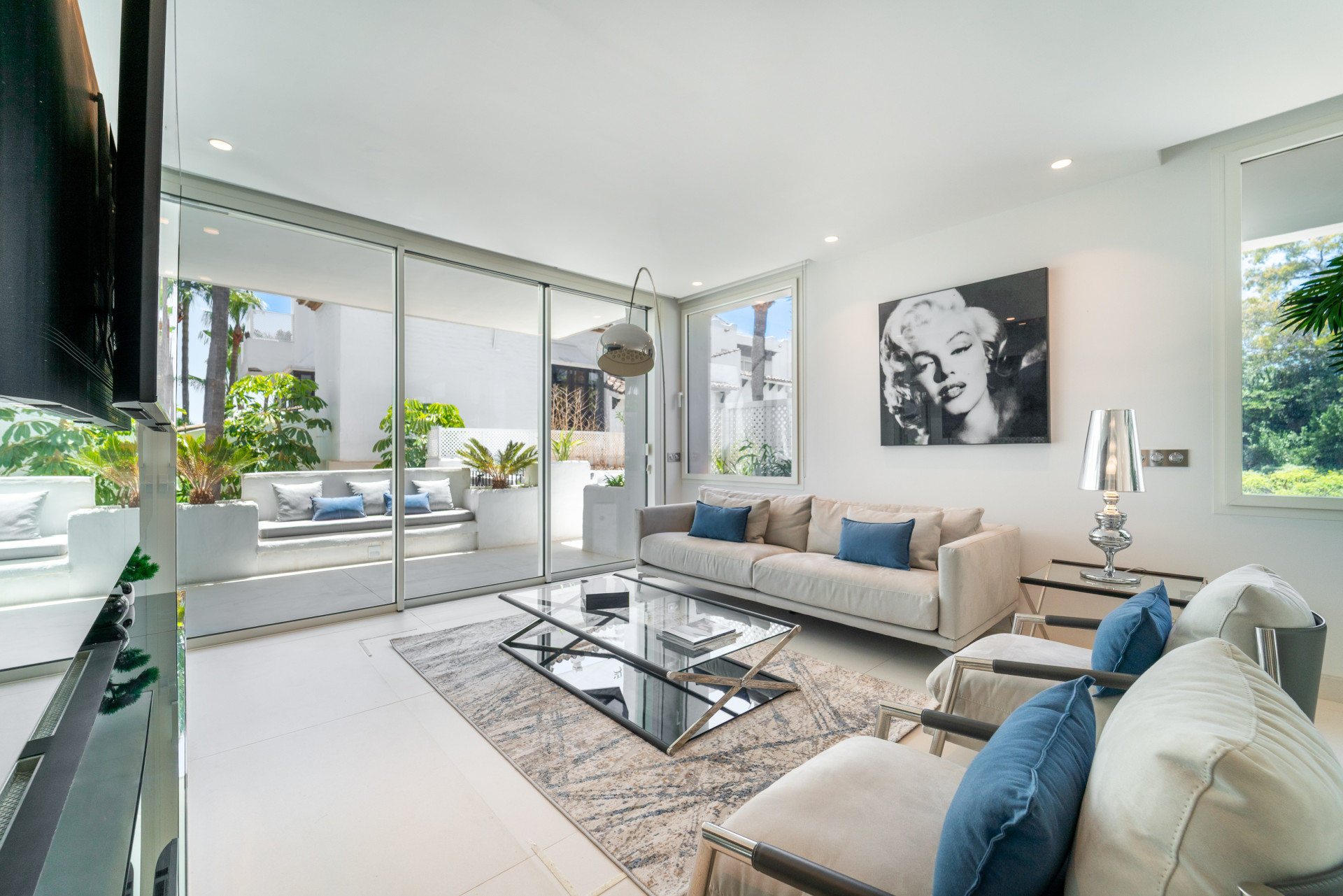Image of Apartment - 3 Bedrooms - 3 Bathrooms for Sale in Malaga-Marbella-Spain, Image 4