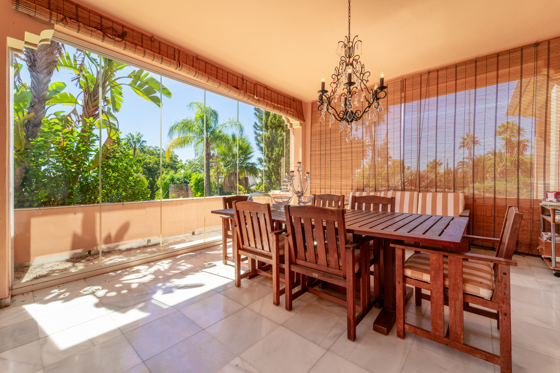  Image of Villa - 4 Bedrooms - 3 Bathrooms for sale in Malaga-Marbella-Spain, Image 8