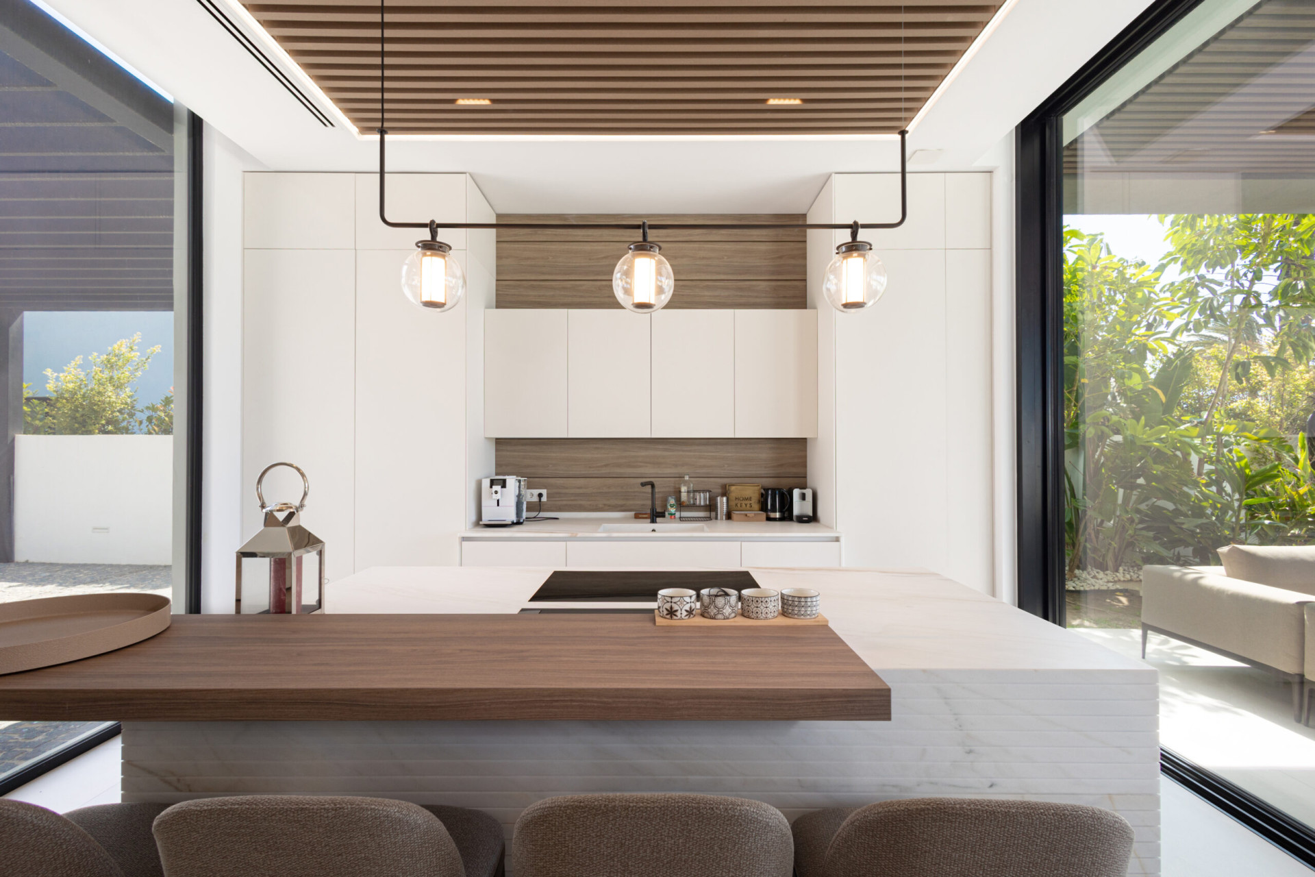  Image of Villa - 3 Bedrooms - 3 Bathrooms for sale in Malaga-San Pedro de Alcantara-Spain, Image 8