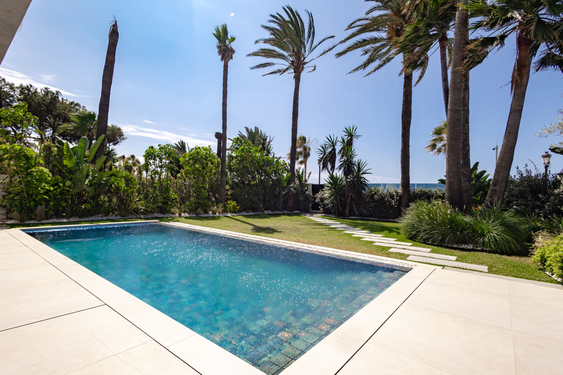  Image of Villa - 3 Bedrooms - 3 Bathrooms for sale in Malaga-San Pedro de Alcantara-Spain, Image 28