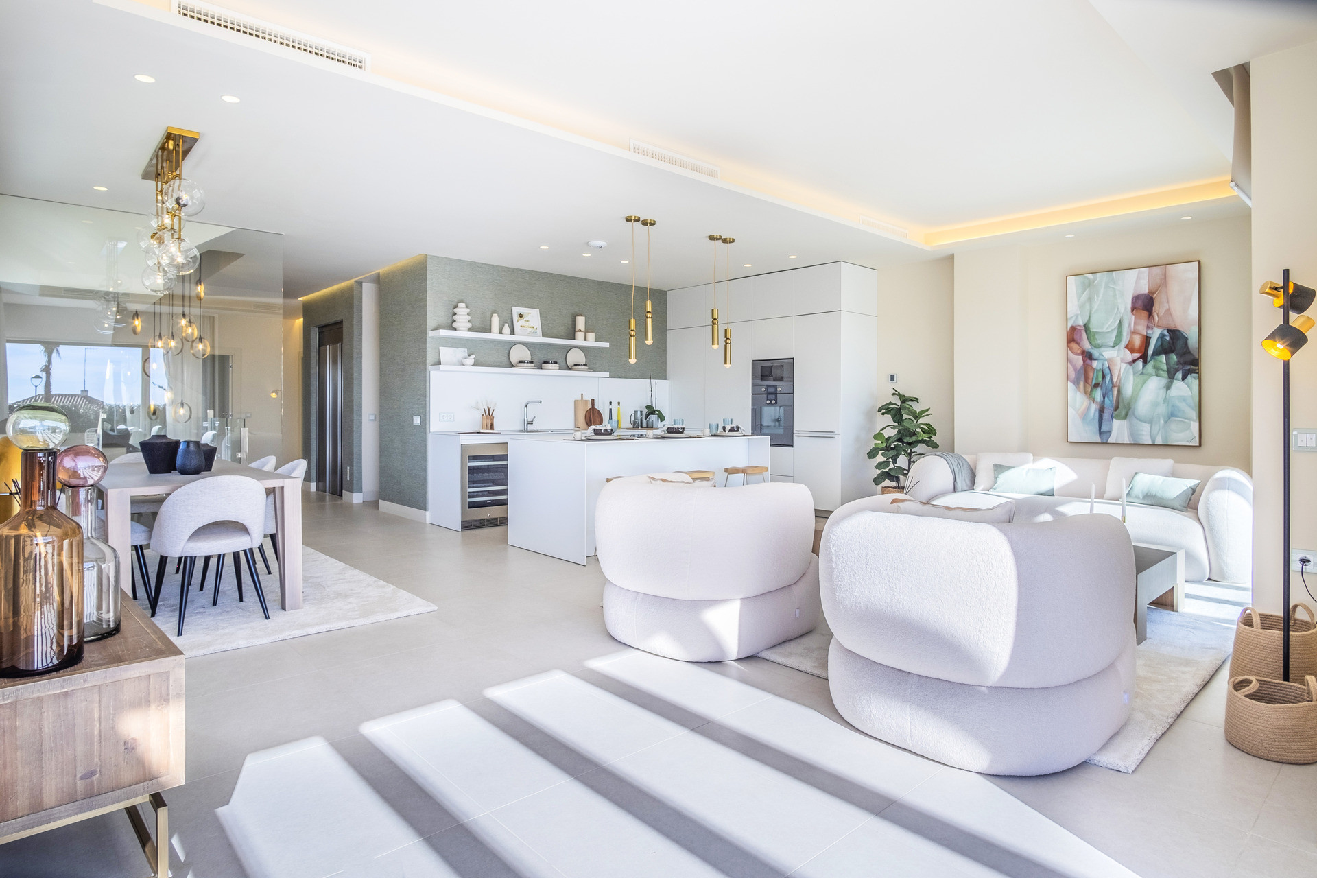  Image of Villa - 4 Bedrooms - 4 Bathrooms for sale in Malaga-Estepona-Spain, Image 7