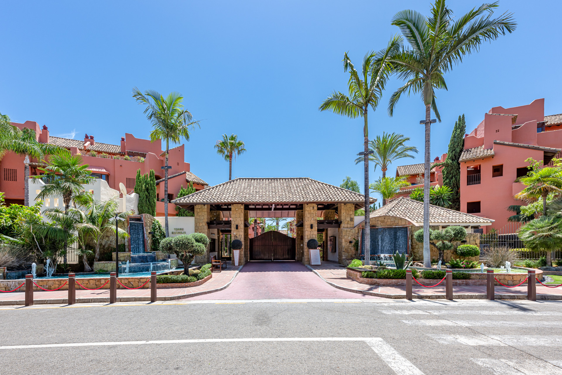  Image of Duplex Penthouse - 3 Bedrooms - 4 Bathrooms for sale in Malaga-Estepona-Spain, Image 57