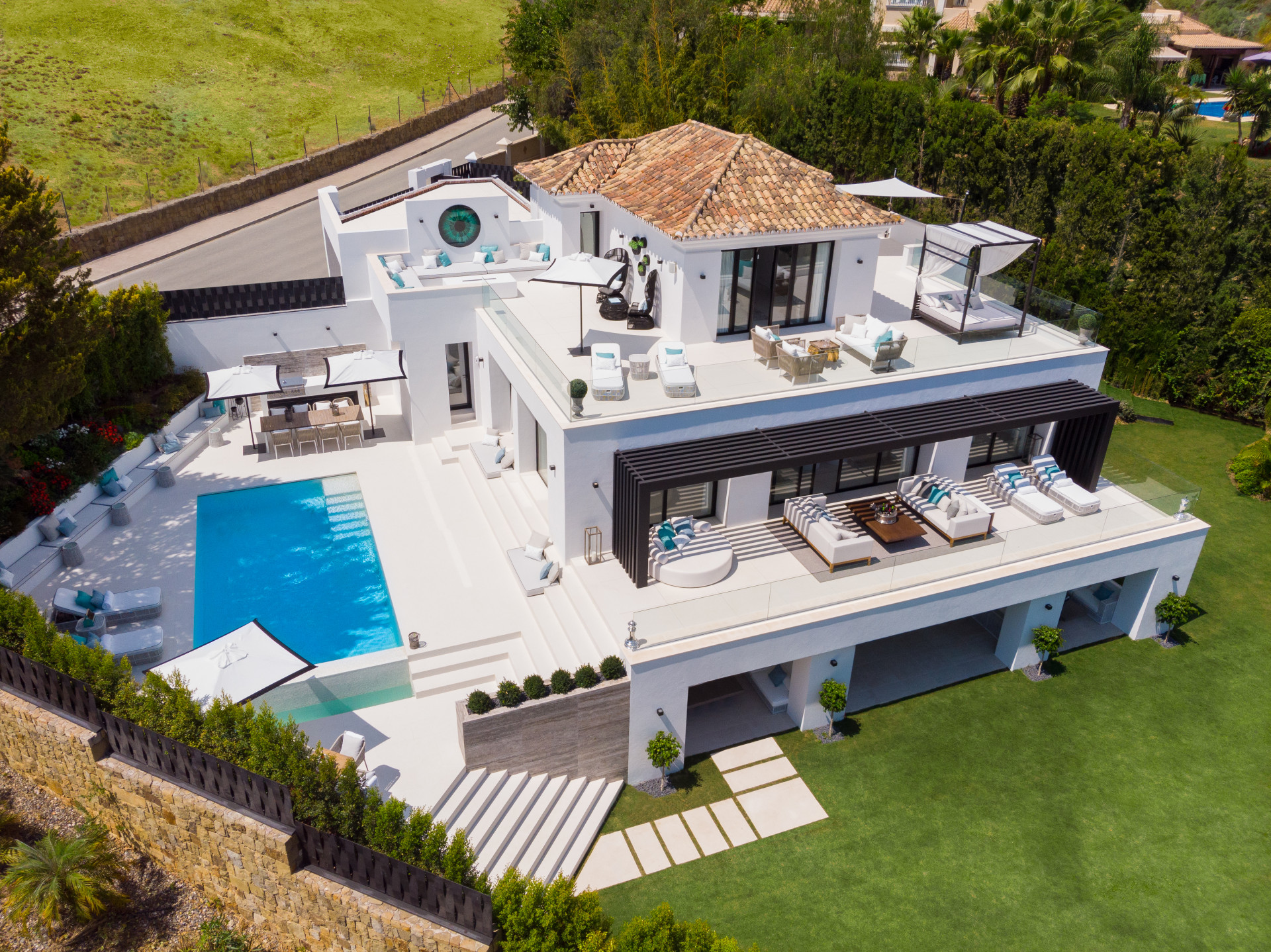  Image of Villa - 5 Bedrooms - 5 Bathrooms for sale in Malaga-Marbella-Spain, Image 26