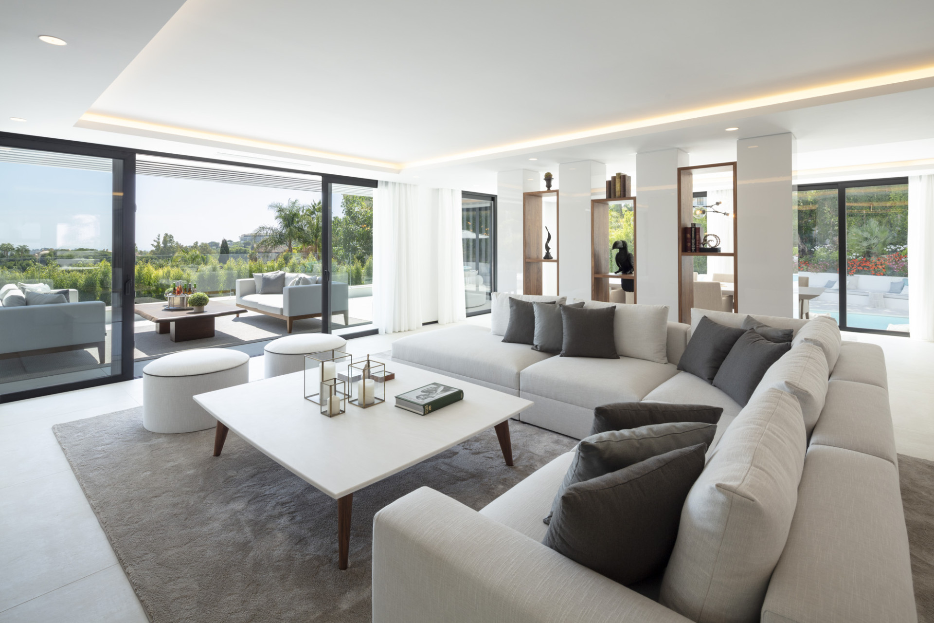  Image of Villa - 5 Bedrooms - 5 Bathrooms for sale in Malaga-Marbella-Spain, Image 7