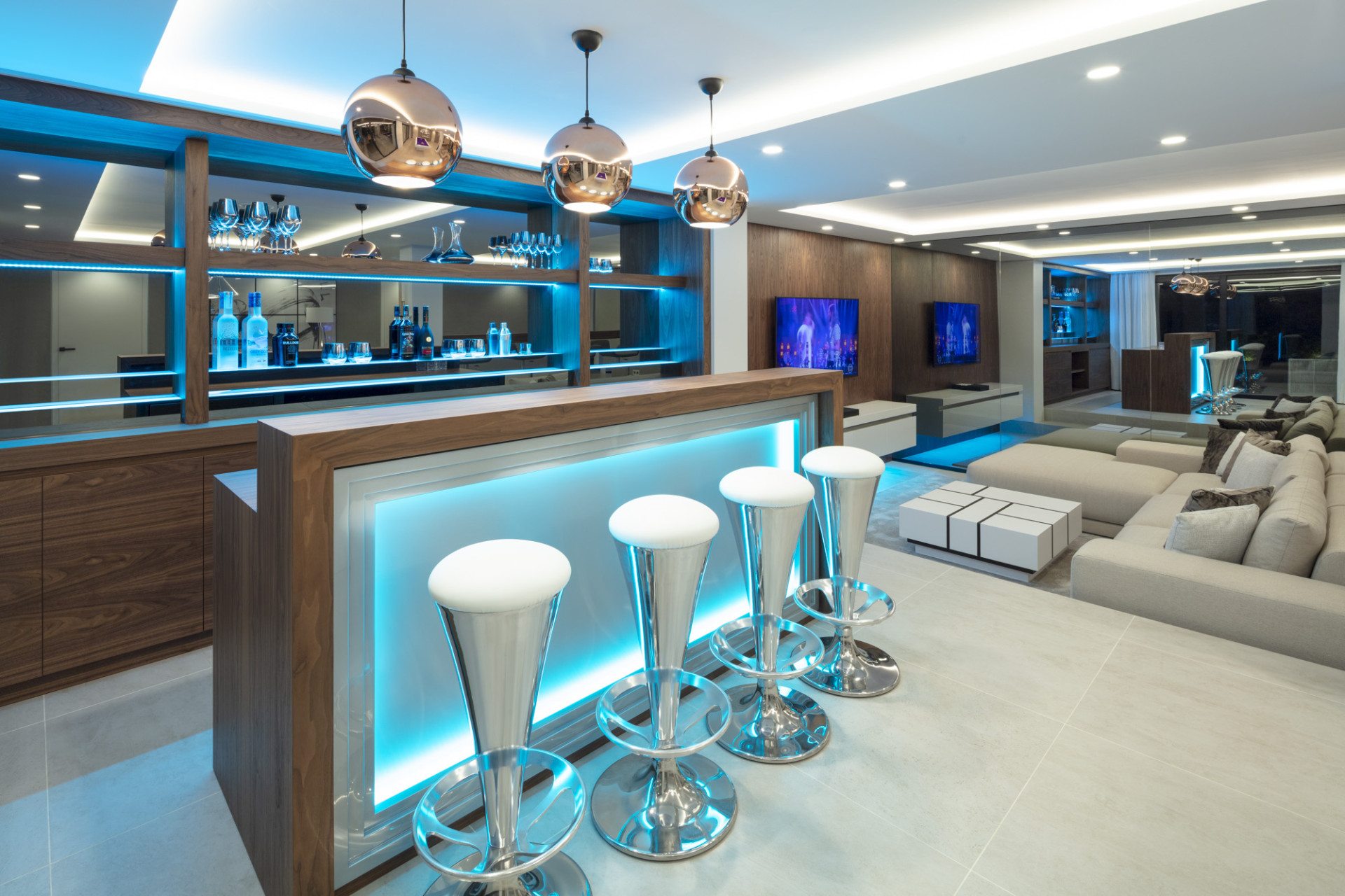  Image of Villa - 5 Bedrooms - 5 Bathrooms for sale in Malaga-Marbella-Spain, Image 23