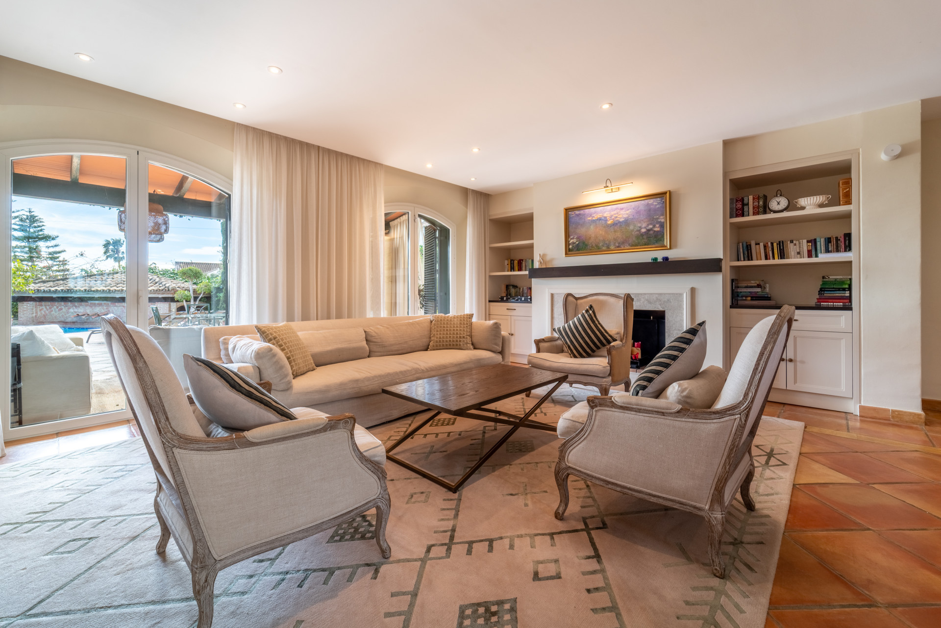  Image of Villa - 4 Bedrooms - 4 Bathrooms for sale in Malaga-Marbella-Spain, Image 8