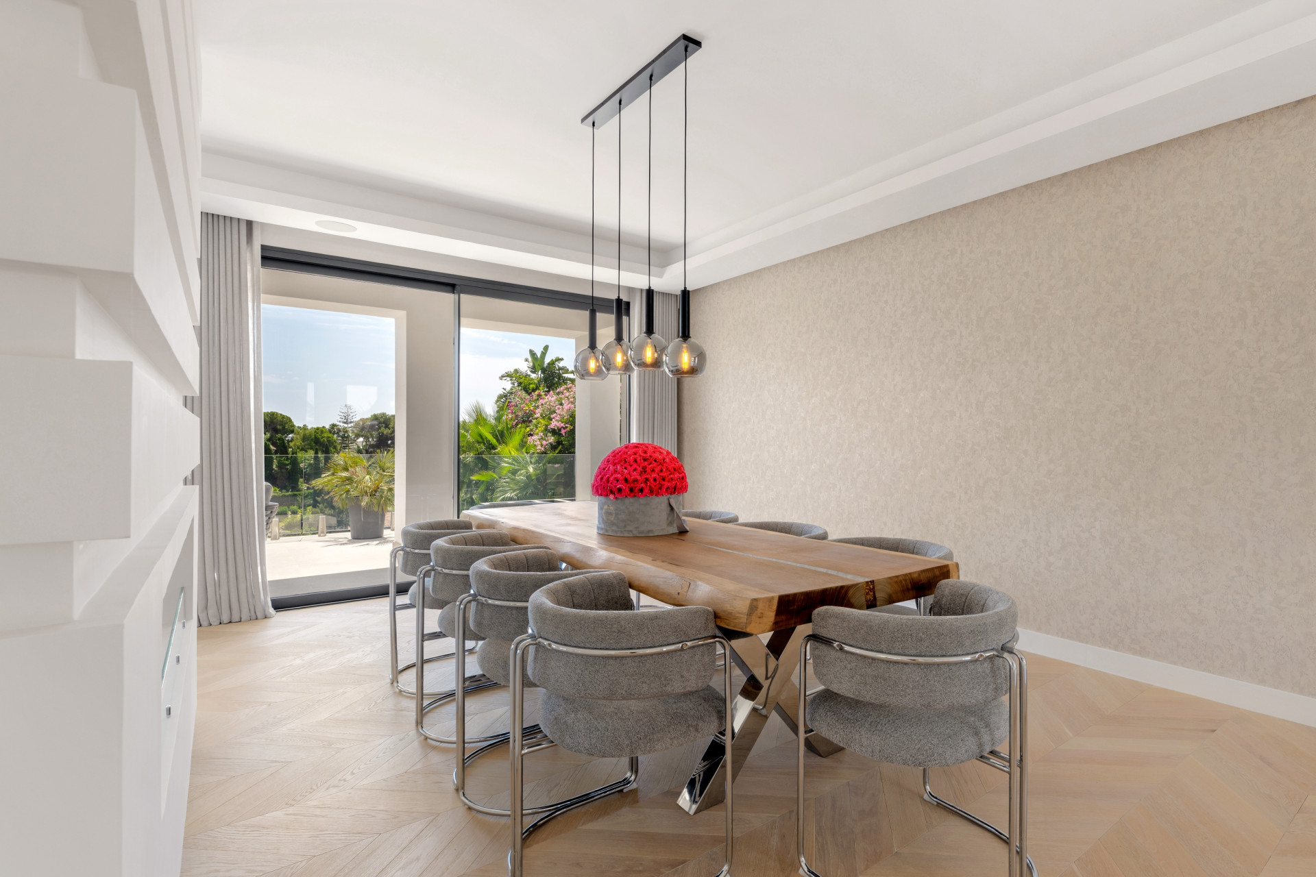  Image of Villa - 6 Bedrooms - 6 Bathrooms for sale in Malaga-Benahavis-Spain, Image 10