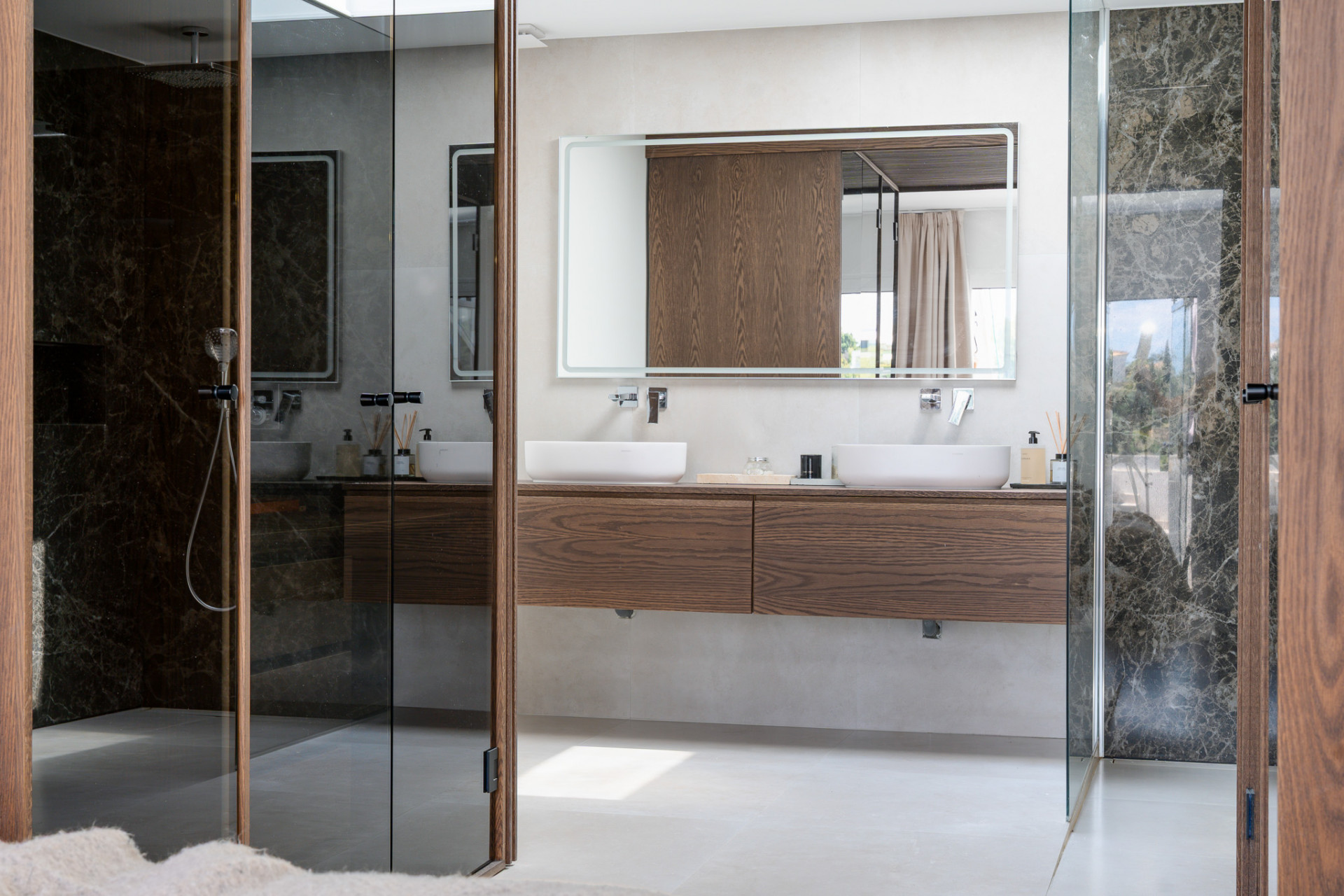  Image of Penthouse - 3 Bedrooms - 2 Bathrooms for sale in Malaga-Benahavis-Spain, Image 32