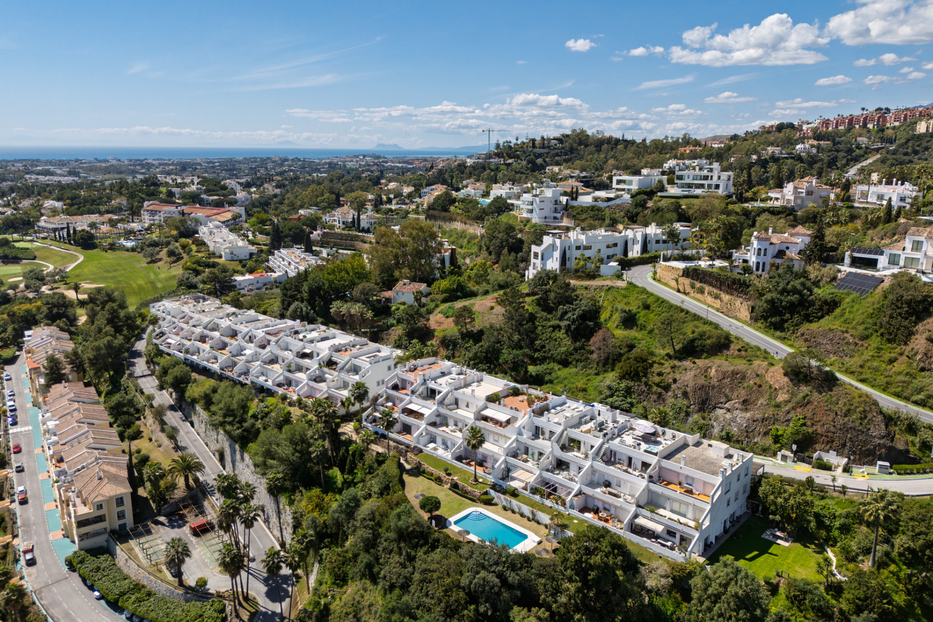 Image of Penthouse - 3 Bedrooms - 2 Bathrooms for Sale in Malaga-Benahavis-Spain, Image 3