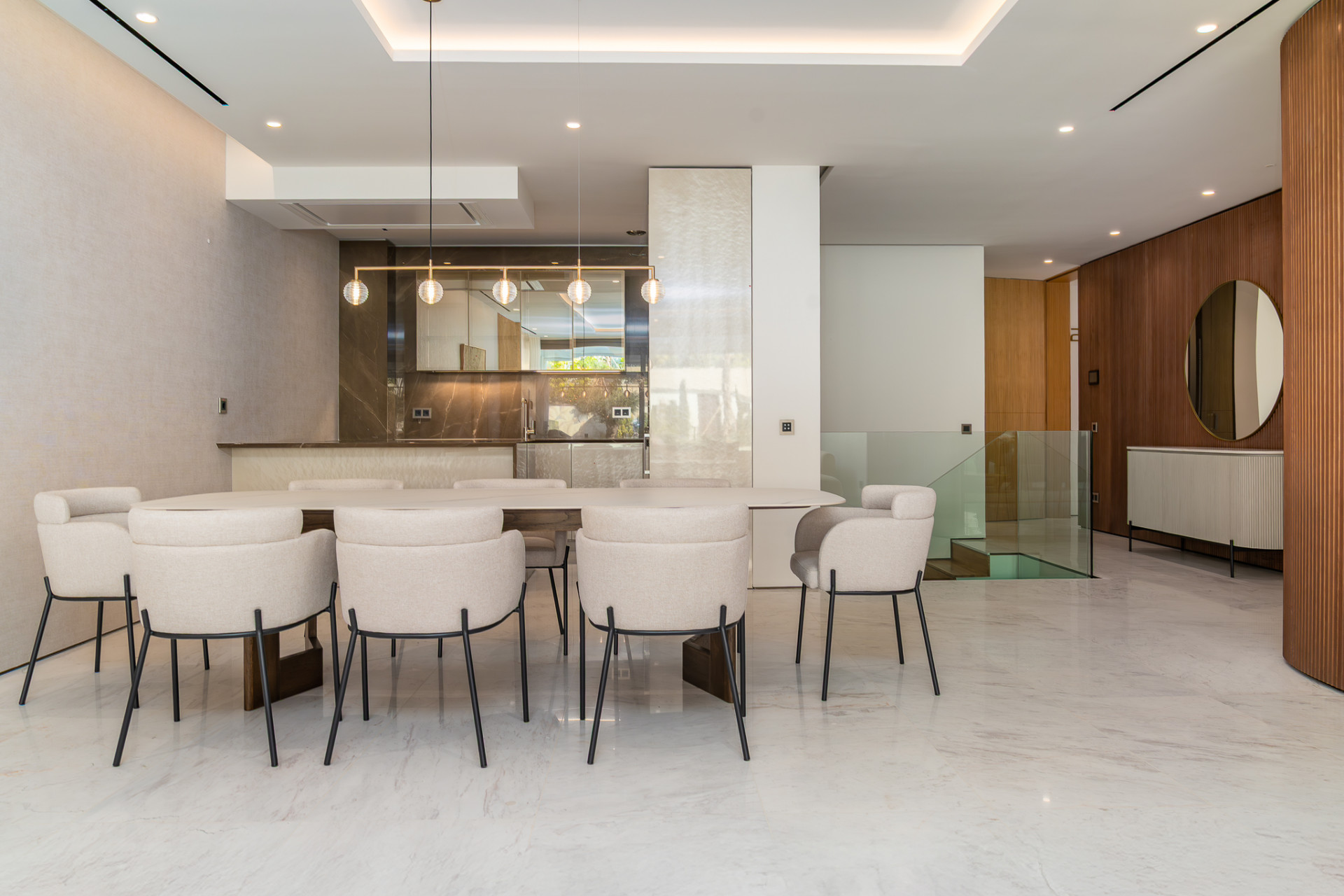  Image of Ground Floor Apartment - 4 Bedrooms - 4 Bathrooms for sale in Malaga-Marbella-Spain, Image 36