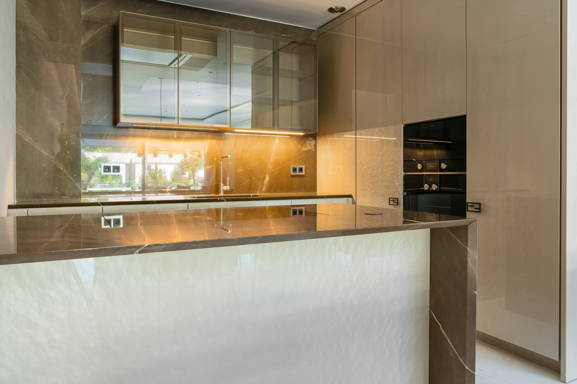  Image of Ground Floor Apartment - 4 Bedrooms - 4 Bathrooms for sale in Malaga-Marbella-Spain, Image 37