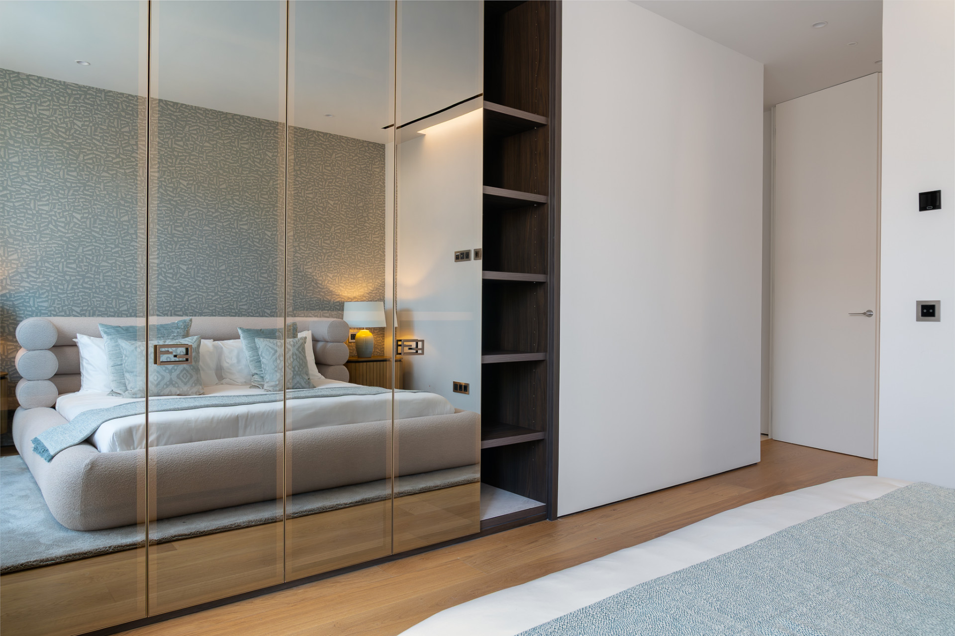  Image of Ground Floor Apartment - 4 Bedrooms - 4 Bathrooms for sale in Malaga-Marbella-Spain, Image 45
