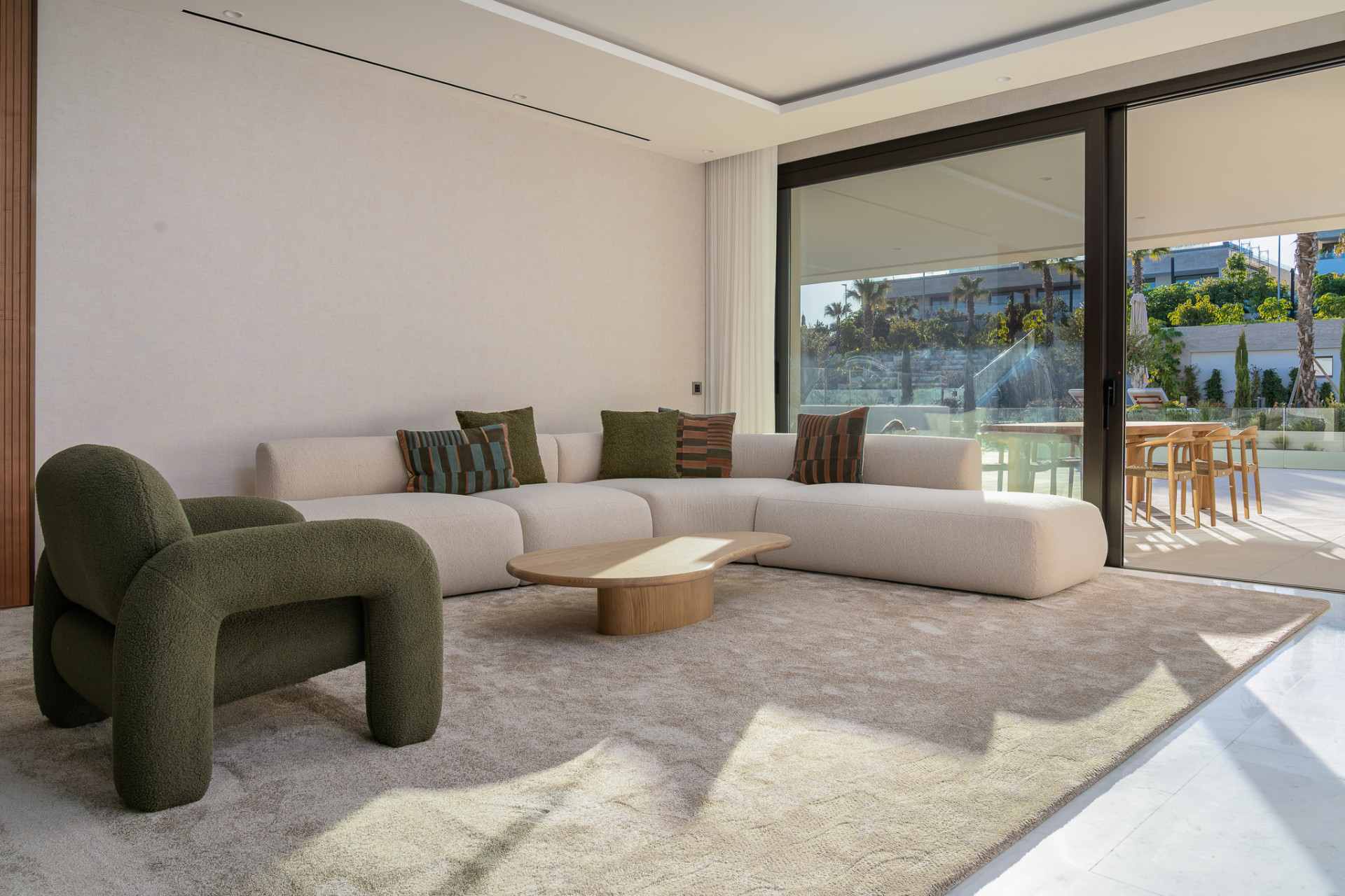 Image of Ground Floor Apartment - 4 Bedrooms - 4 Bathrooms for sale in Malaga-Marbella-Spain, Image 25