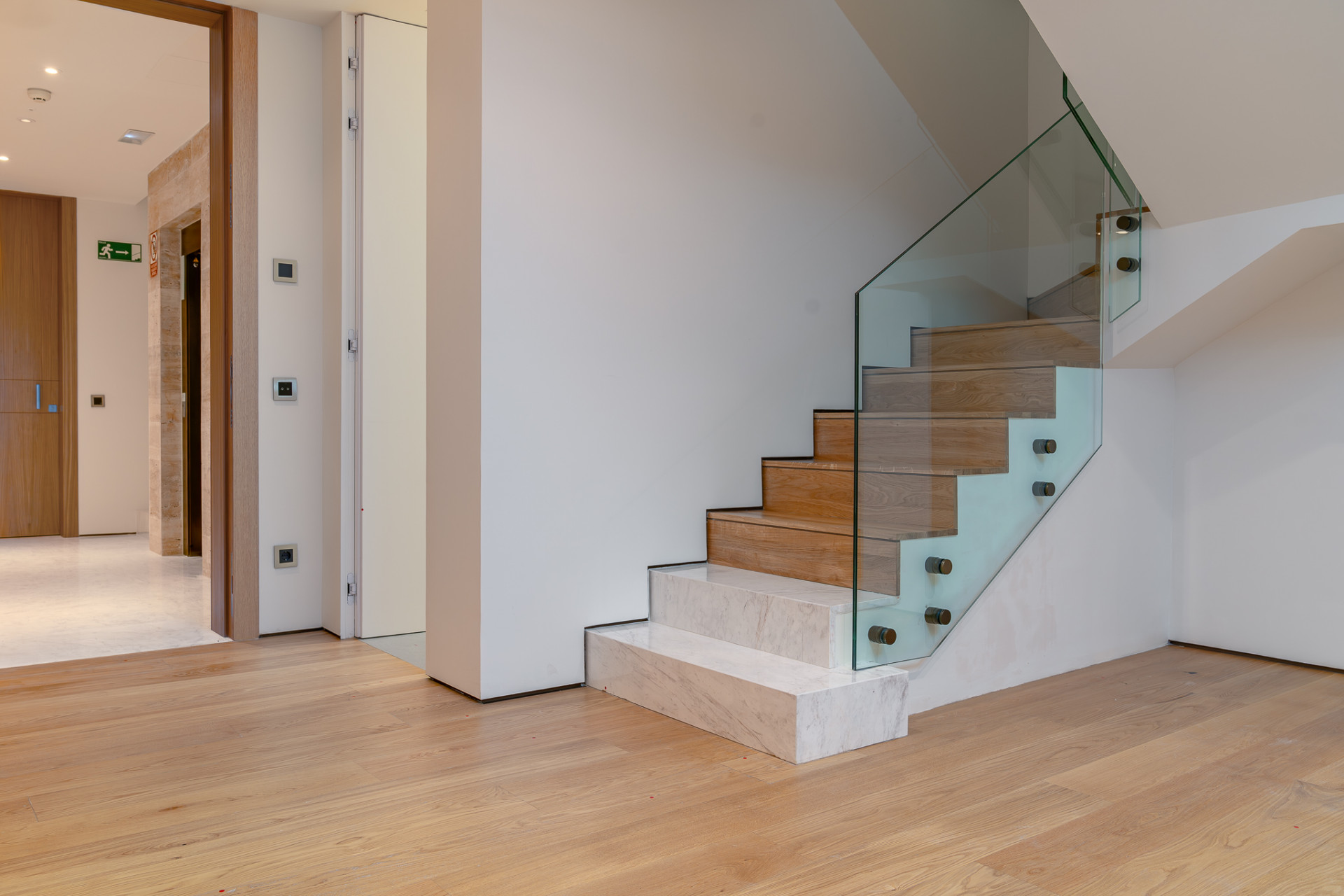  Image of Ground Floor Apartment - 4 Bedrooms - 4 Bathrooms for sale in Malaga-Marbella-Spain, Image 53