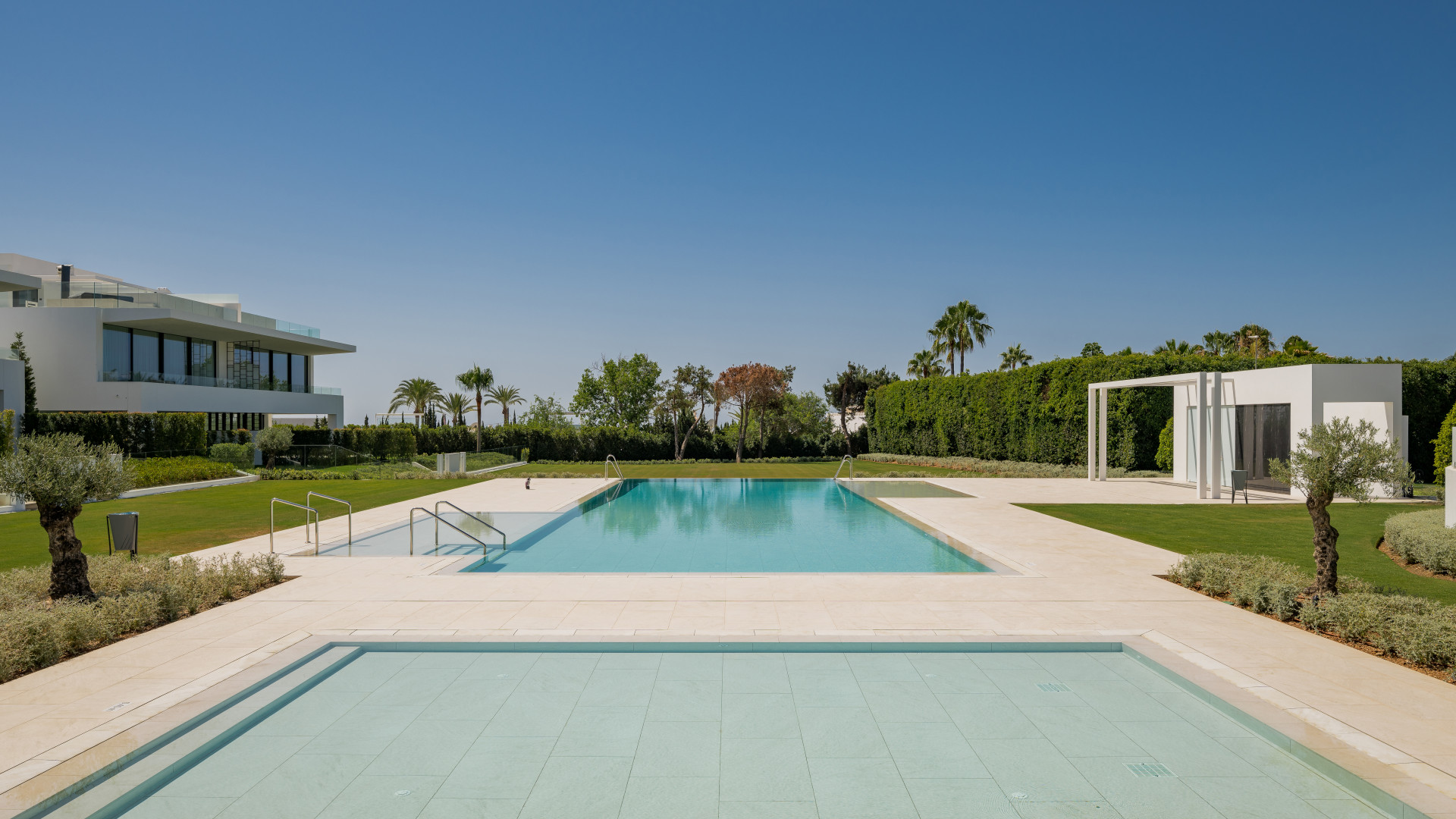  Image of Semi Detached Villa - 4 Bedrooms - 4 Bathrooms for sale in Malaga-Marbella-Spain, Image 57